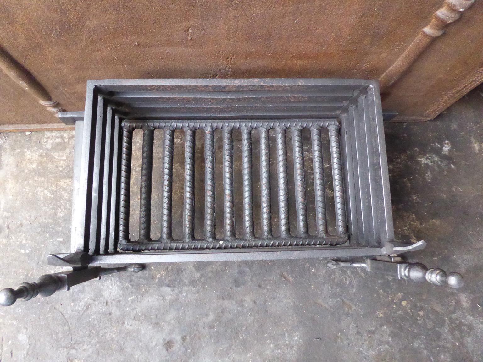 English Victorian Style Fireplace Grate, Fire Grate 2