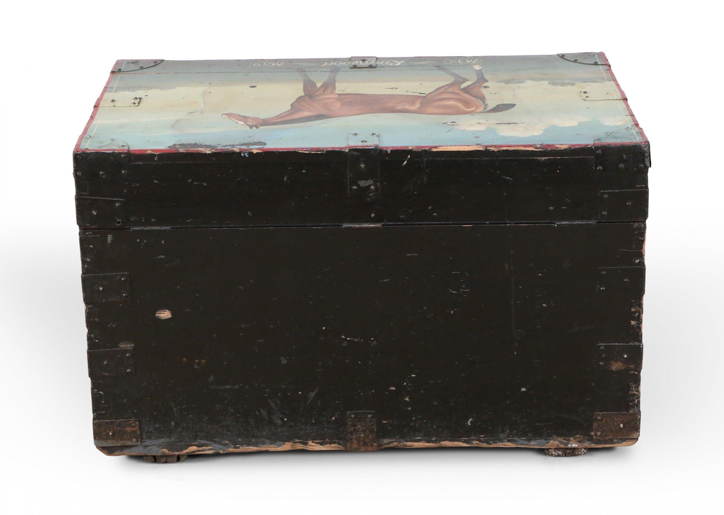 horse trunk