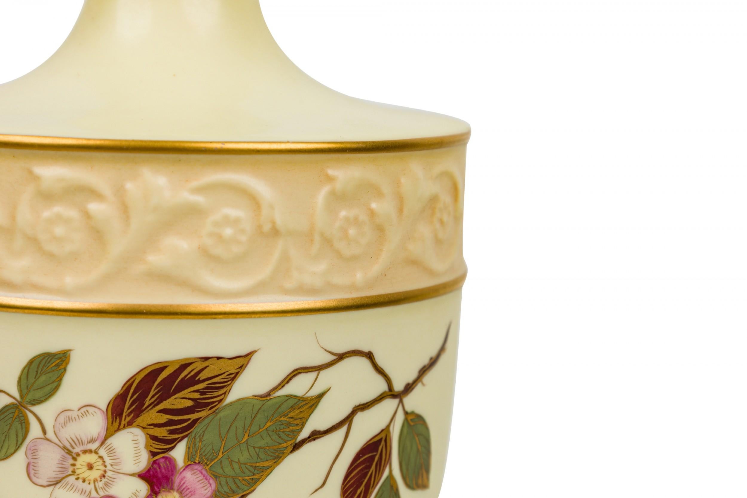 Art Deco English Victorian style Mid-Century Floral Porcelain Urn Form Table Lamp For Sale