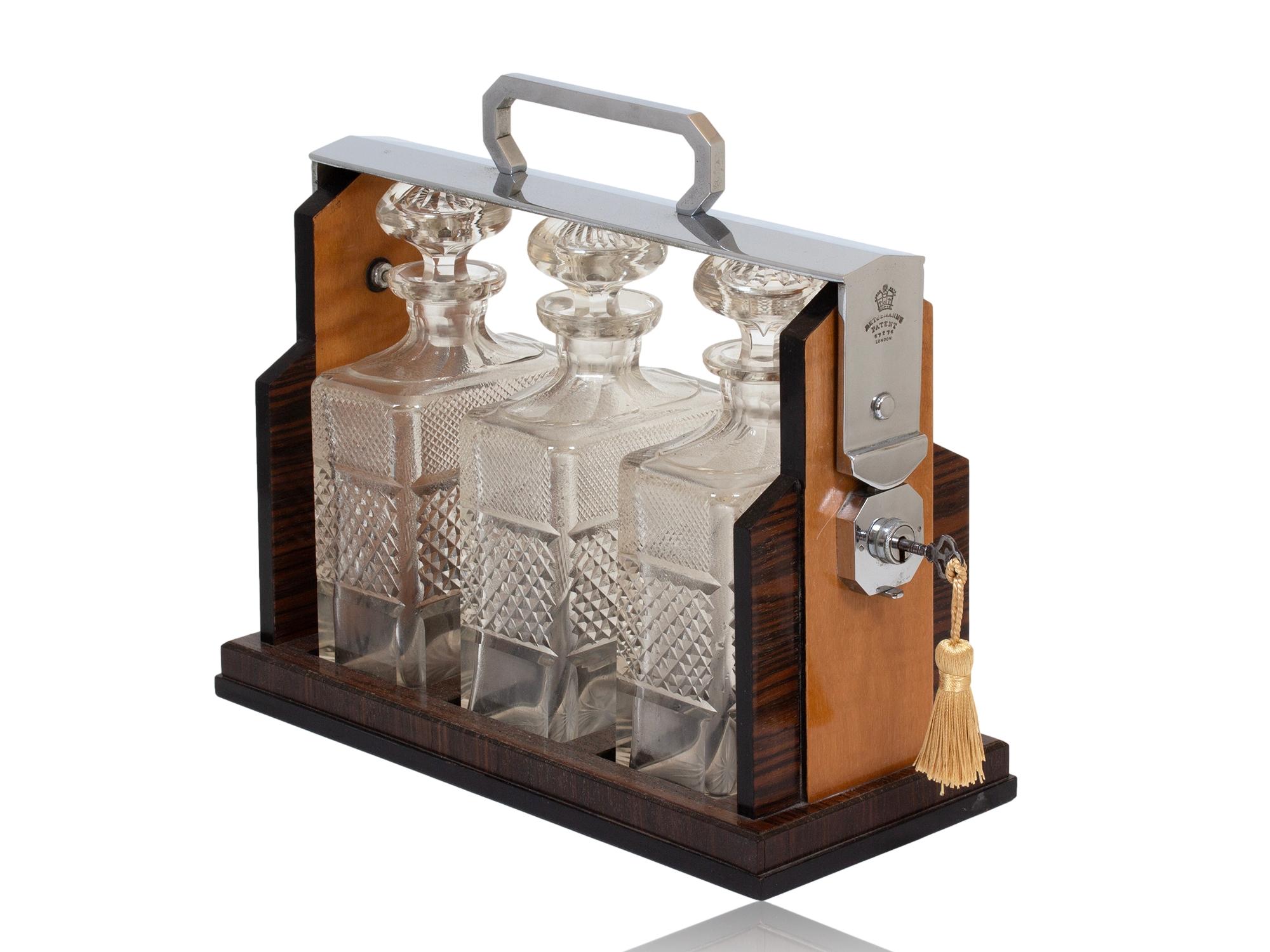 English Victorian Tantalus by George Betjemann & Sons im Angebot 4