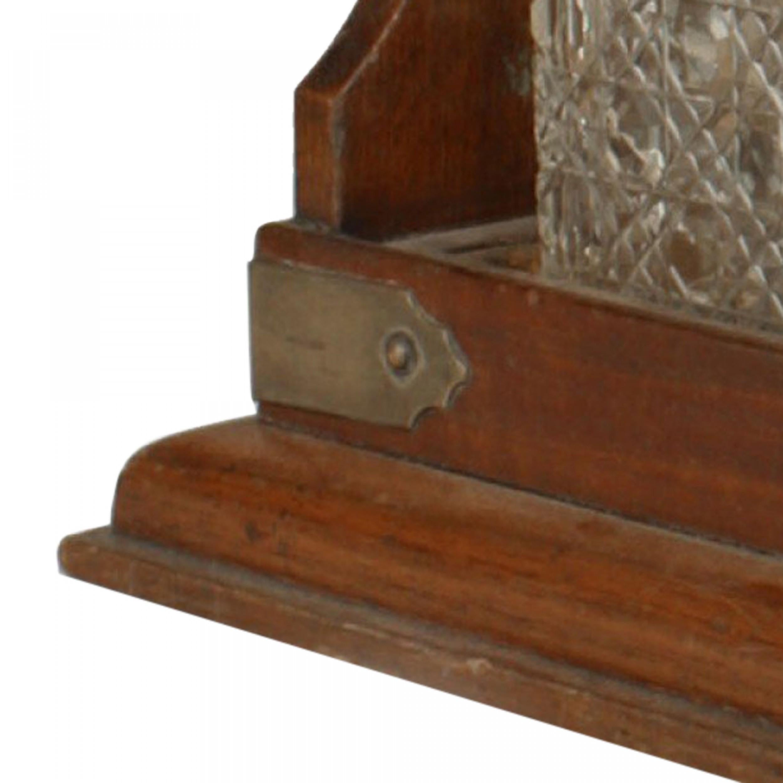 Englisches viktorianisches Tantalus-Set im Zustand „Gut“ im Angebot in Queens, NY