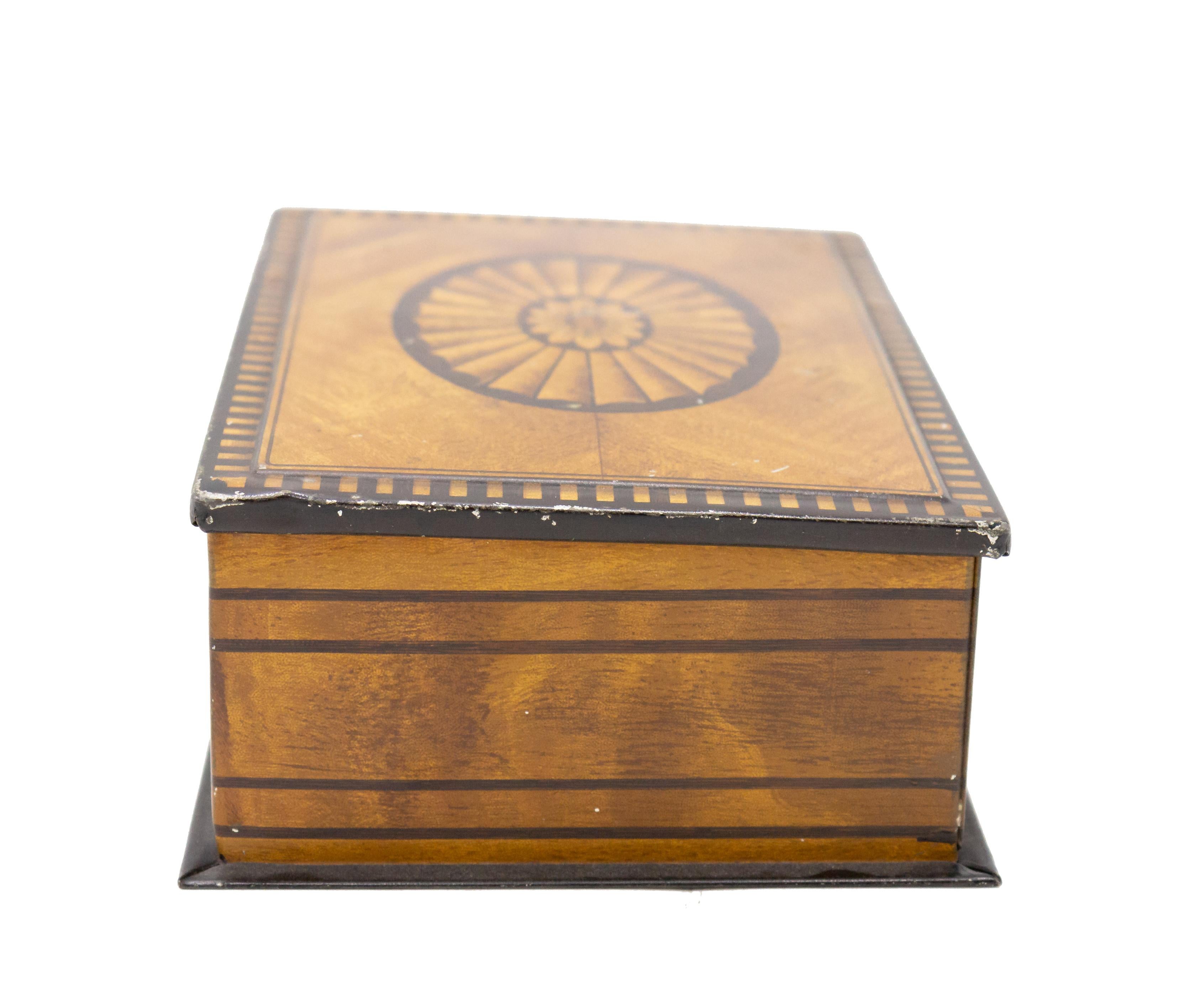 19th Century English Victorian Trompe L'oeil Marquetry Tin Box For Sale