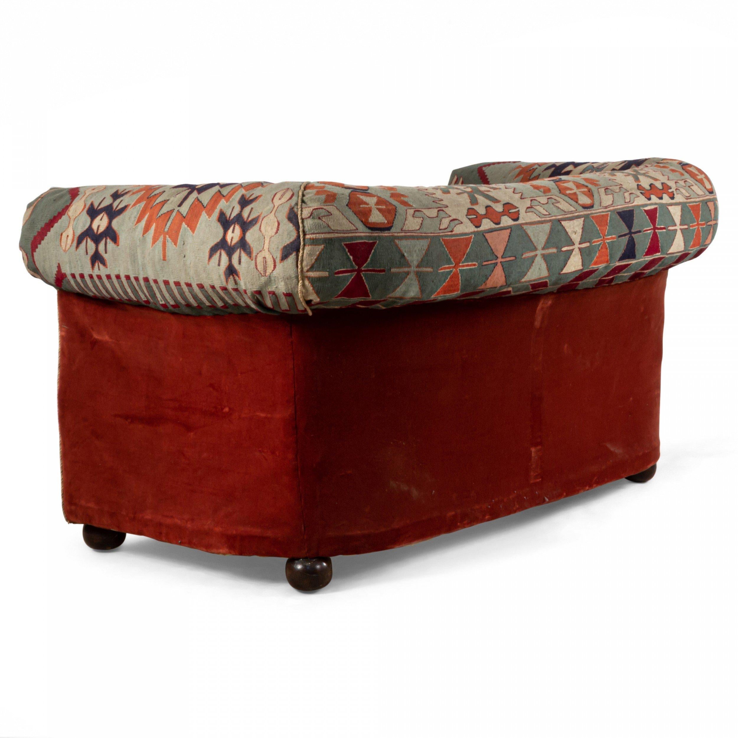 English Victorian Turkish Kilim Loveseats In Good Condition For Sale In New York, NY