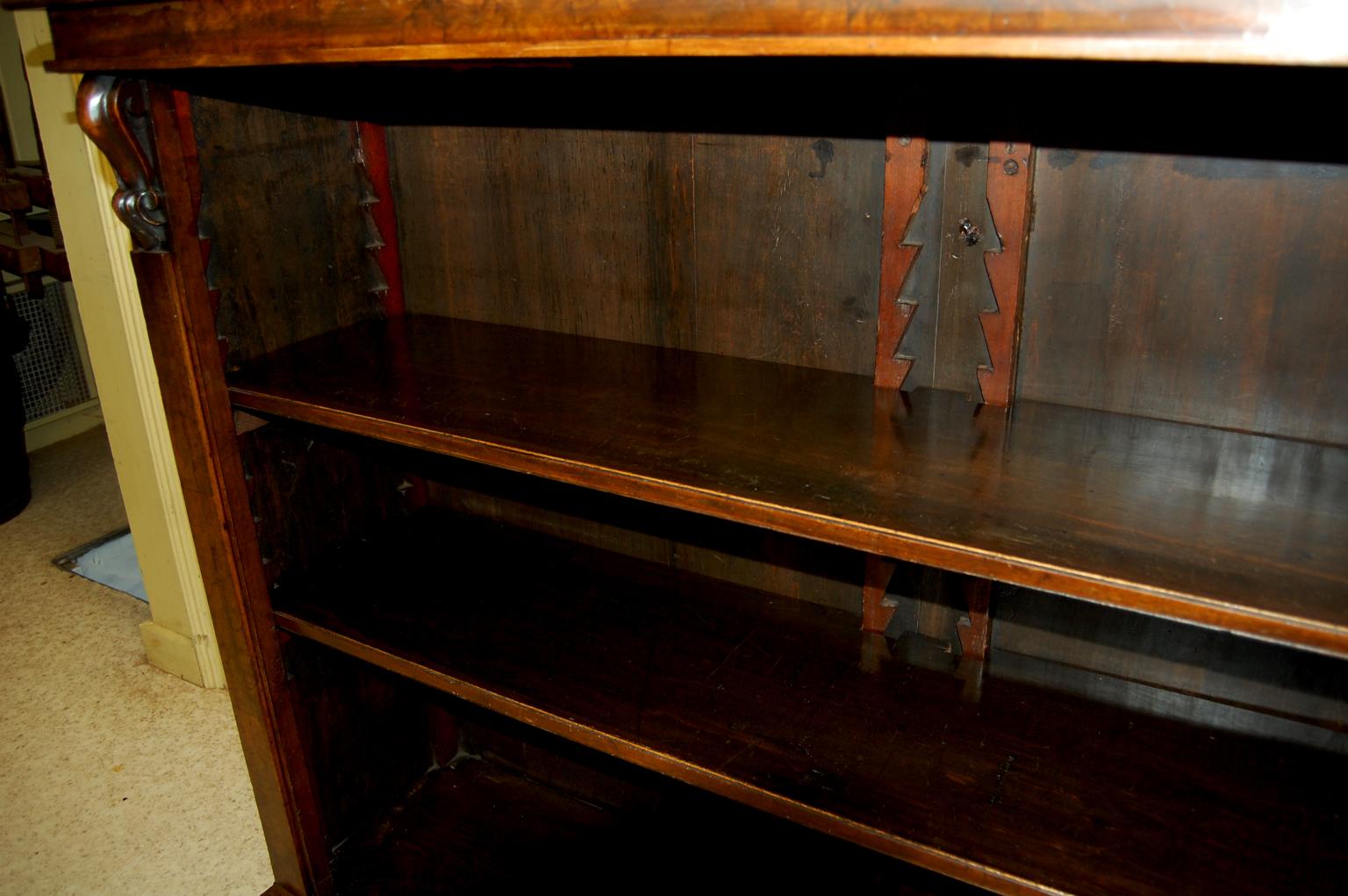 English Victorian Walnut and Burl Walnut Bookcase Adjustable Shelves  4