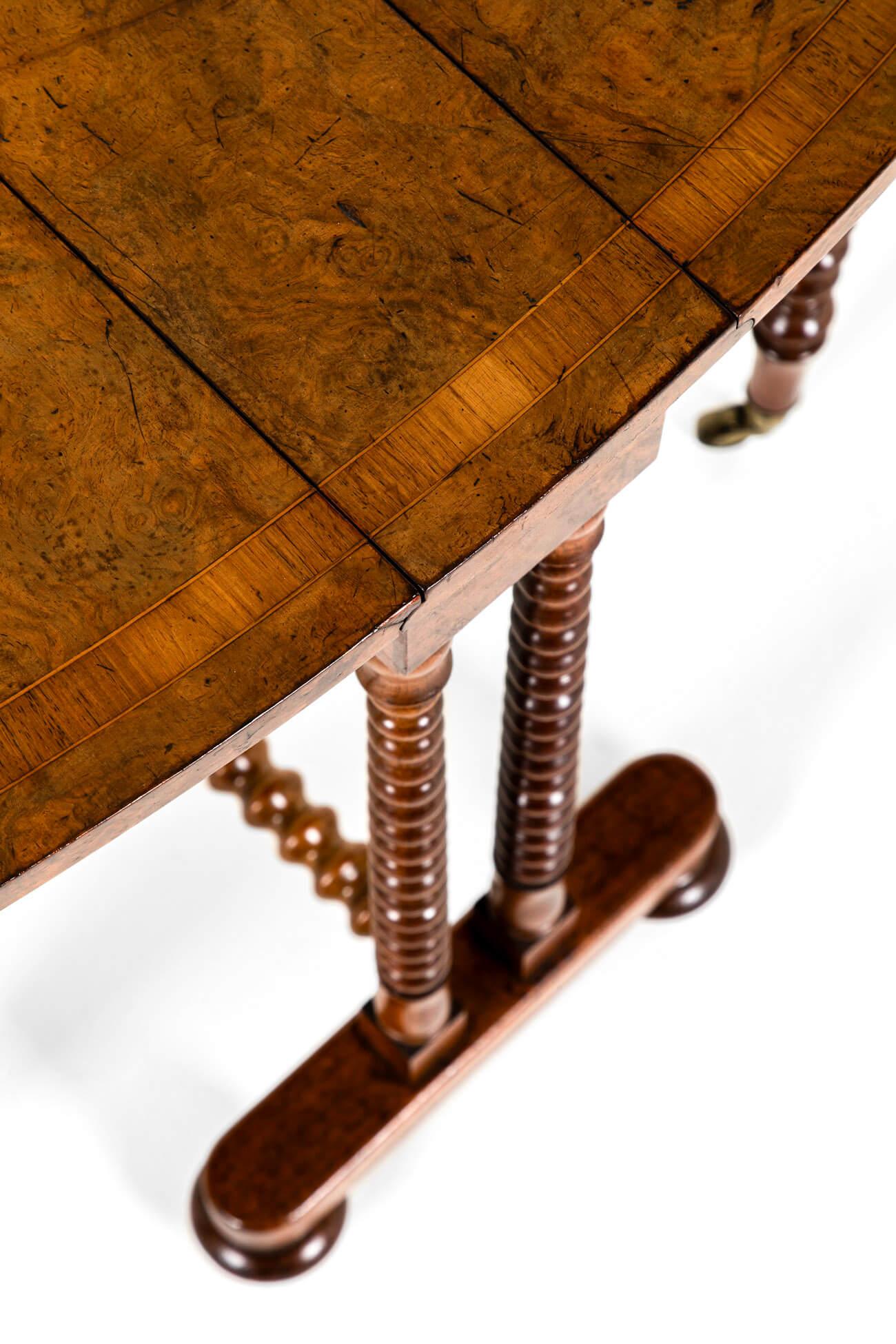 English Victorian Walnut Sutherland Table For Sale 8