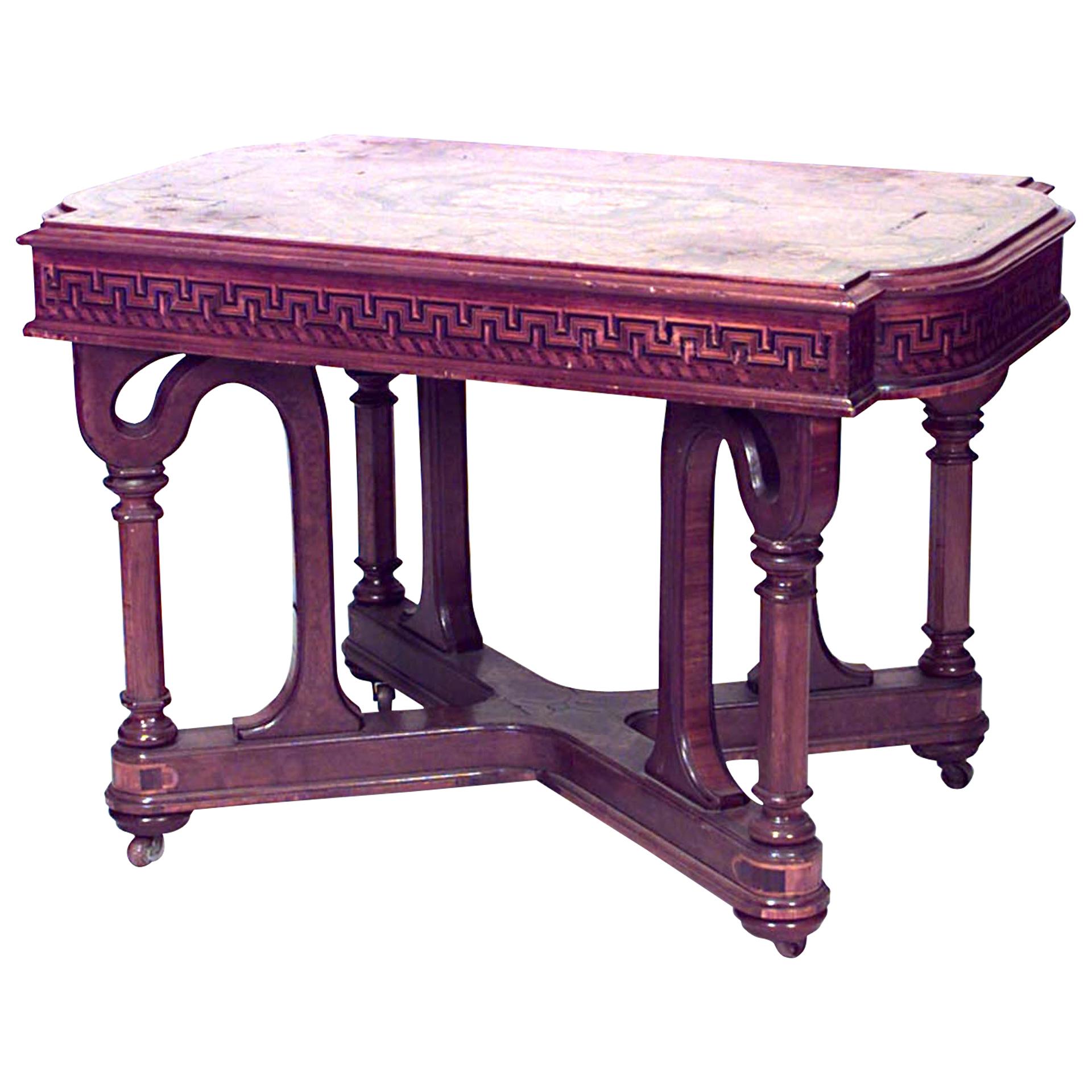 Table centrale victorienne anglaise Wentworth en noyer en vente