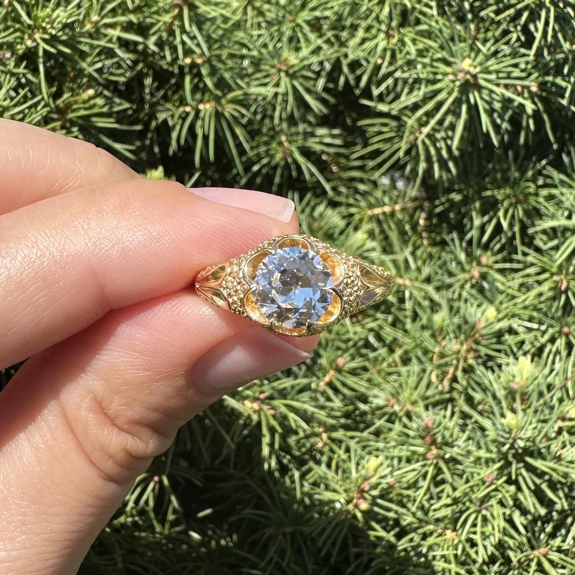 Englischer viktorianischer Gelbgold GIA 1,68ct Diamant Solitär Strukturierter Belcher Ring im Angebot 11