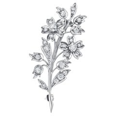 English Retro 18 Karat White Gold Diamond 1 Carat Flower 2.2 Inch Long Brooch 