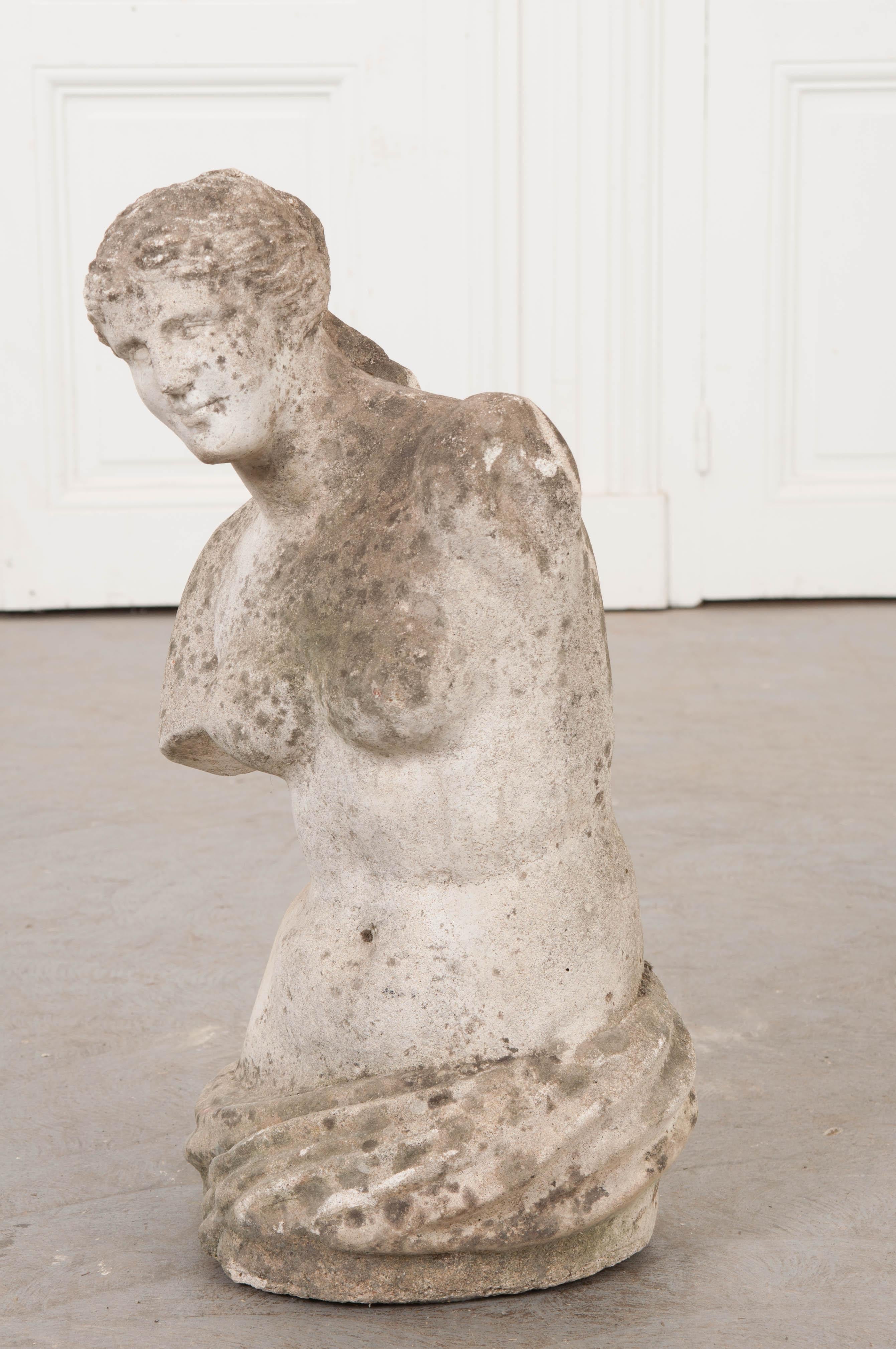 English Vintage Carved Stone Figure of Venus de Milo In Good Condition In Baton Rouge, LA