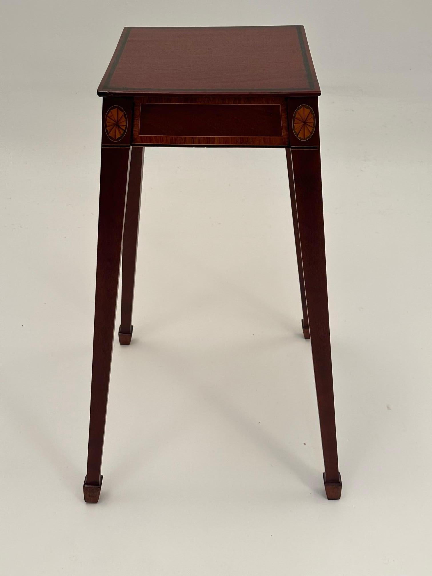 Early 20th Century English Vintage Mahogany & Satinwood Stand End Table with Candle Slide For Sale