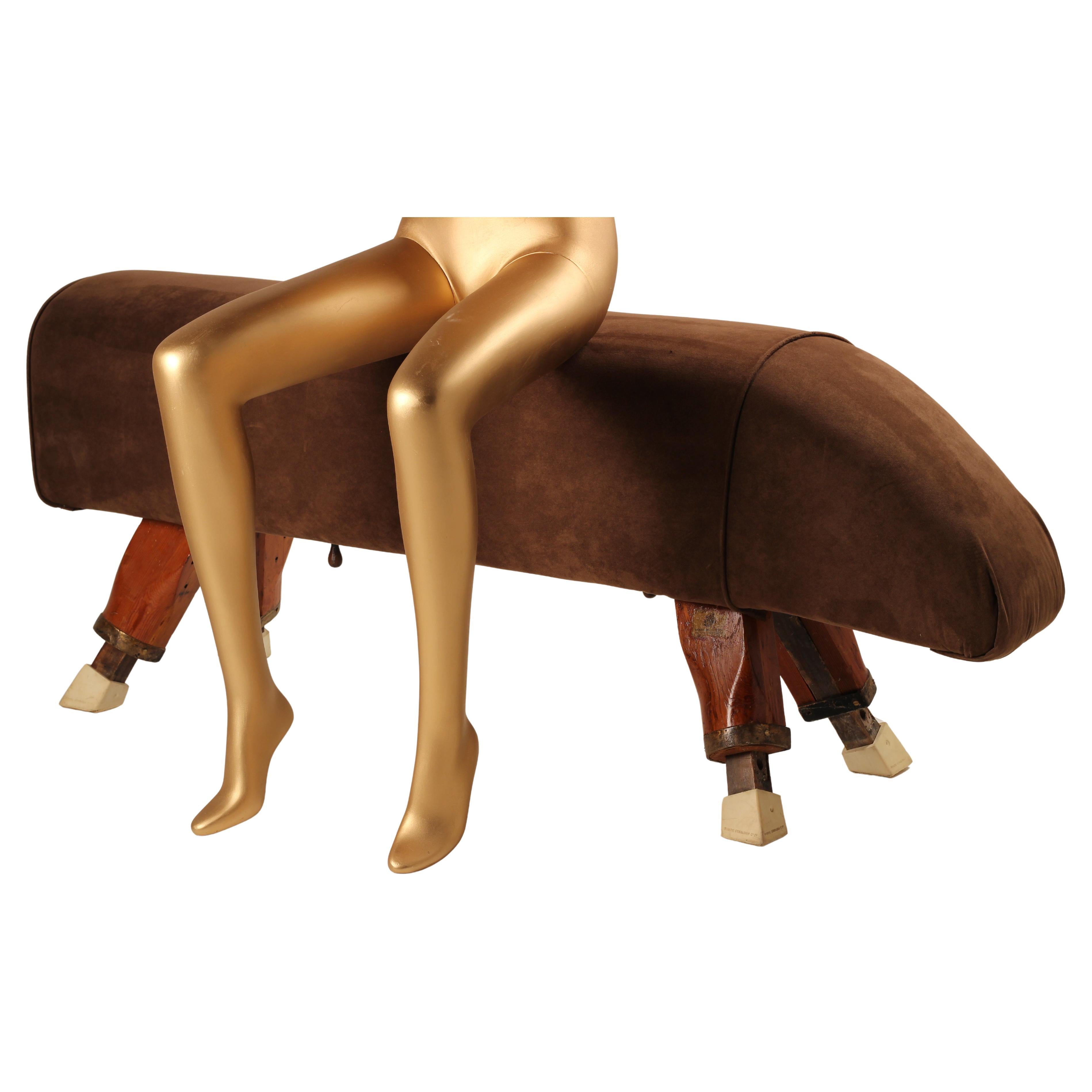 English Vintage Pommel Horse reupholstered in Suede and repurposed as a bench In Good Condition For Sale In London, GB