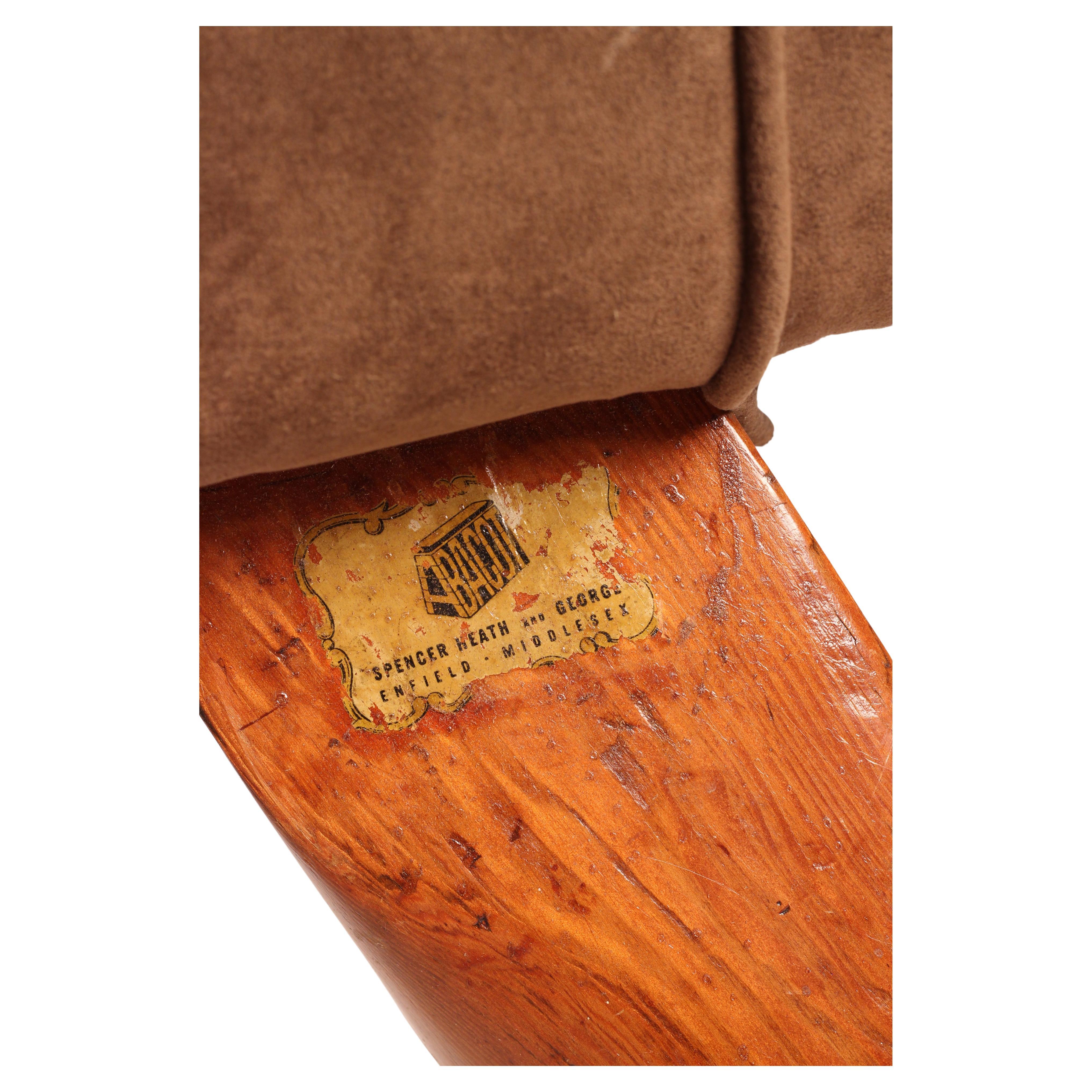 English Vintage Pommel Horse reupholstered in Suede and repurposed as a bench For Sale 3