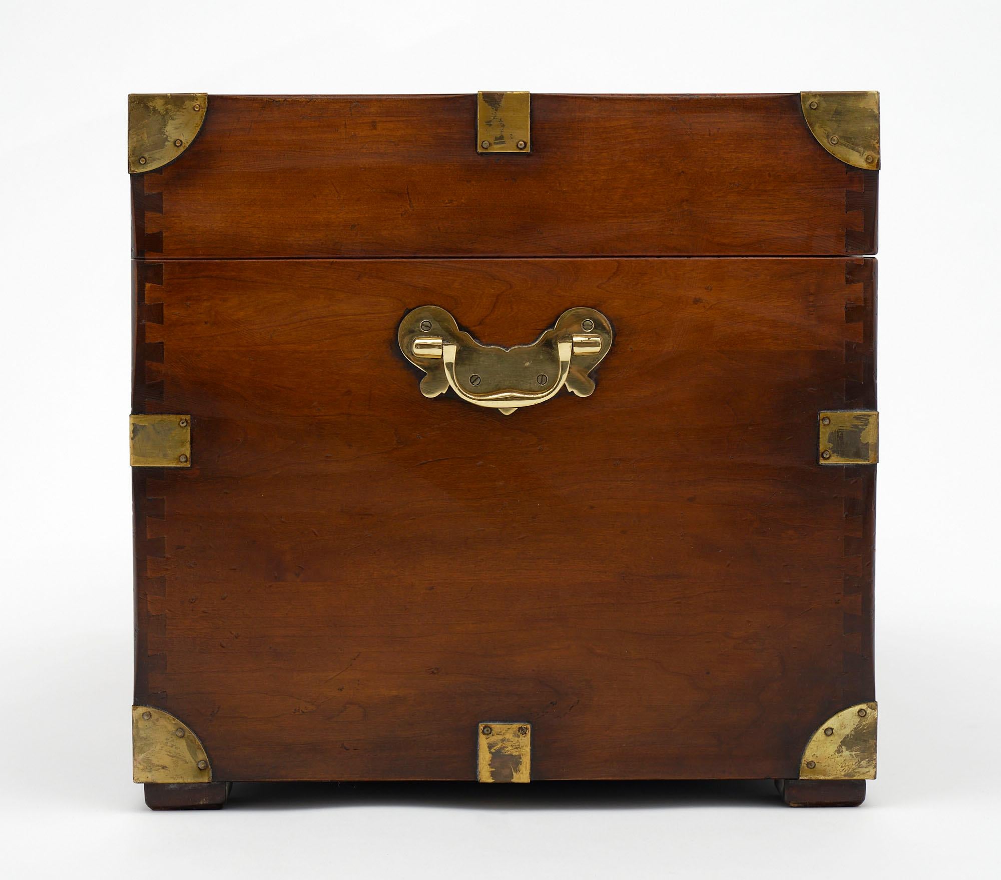 Campaign English Vintage Travel Trunk