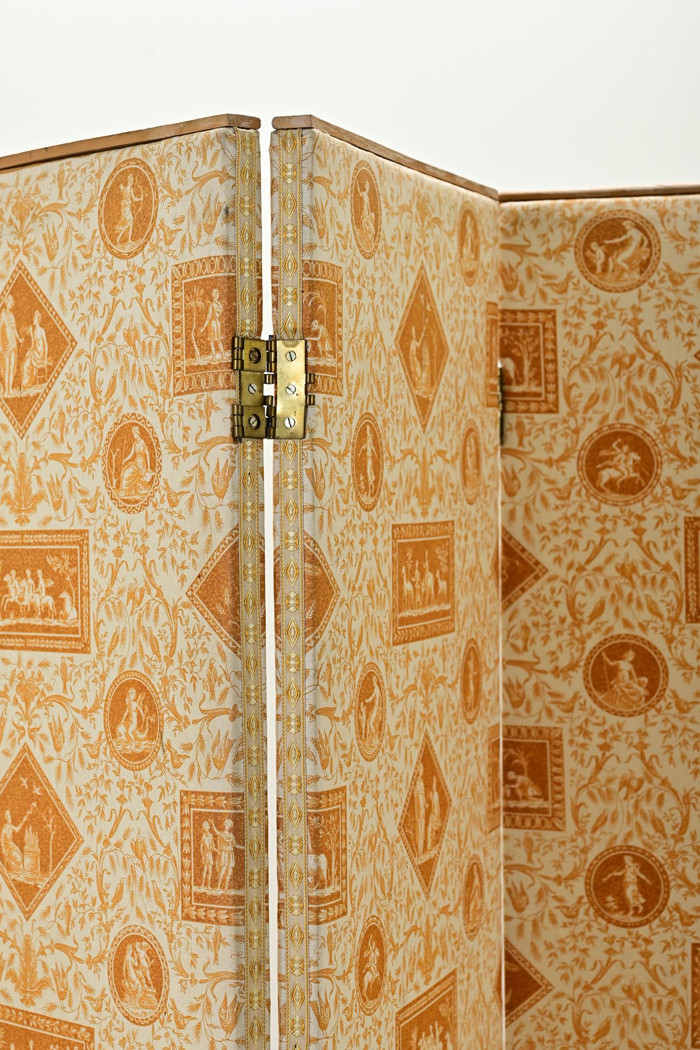 English Vintage Upholstered Screen For Sale 2