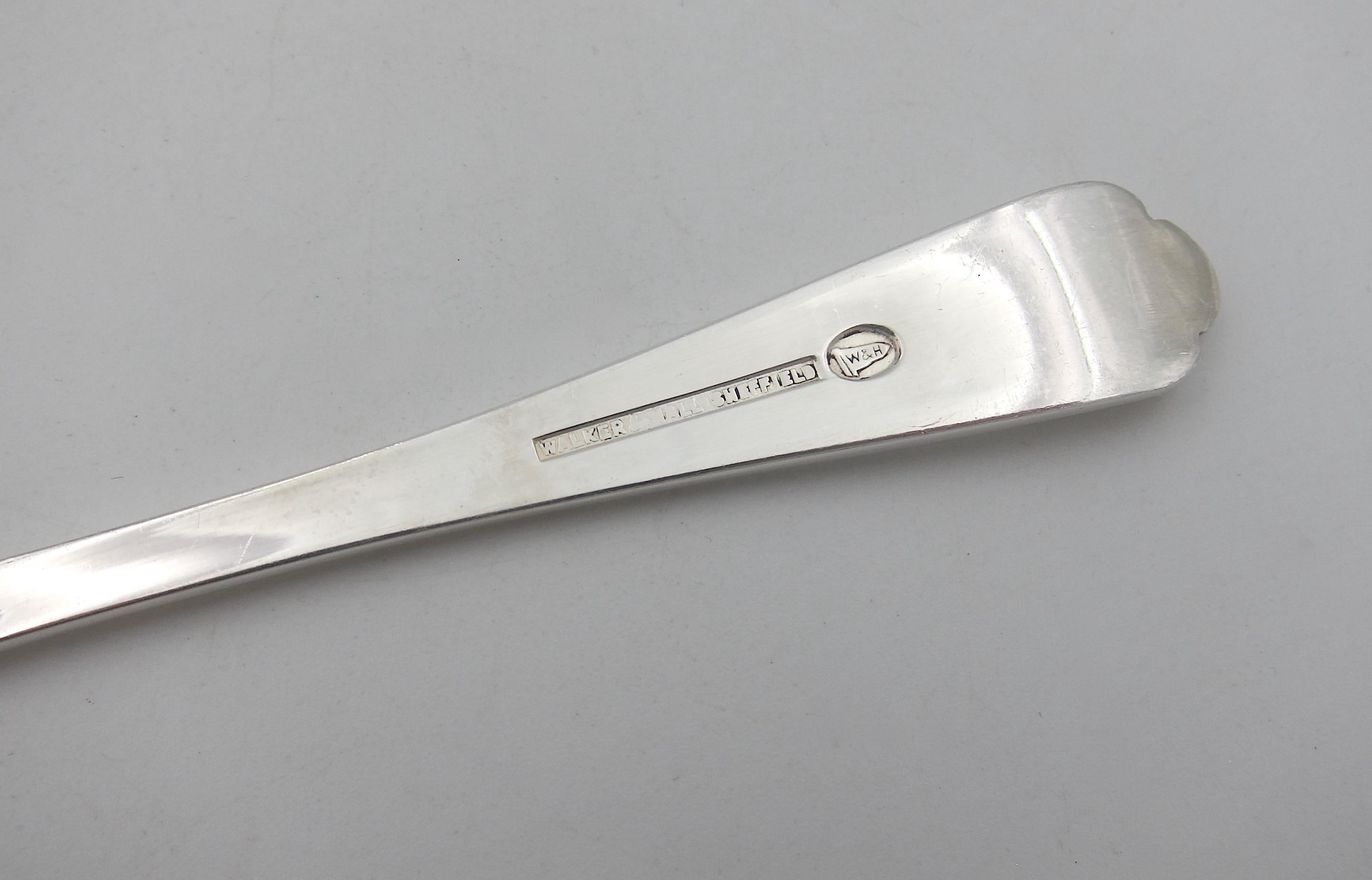 English Walker & Hall Boxed Set of Silverplate Cake or Pastry Forks 5