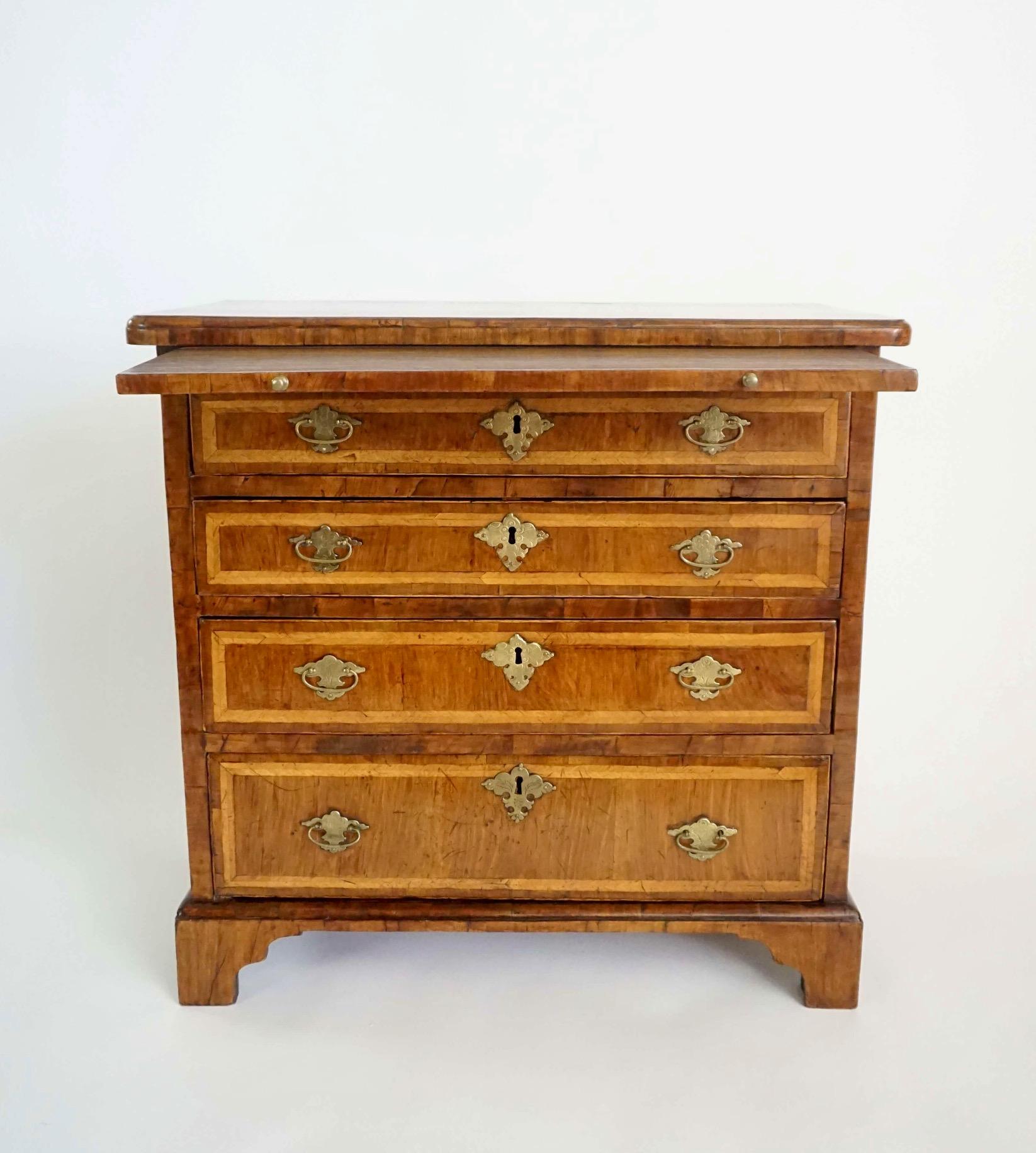 English Walnut and Satinwood Inlaid Petite Chest or Bachelor's Chest, circa 1715 For Sale 1