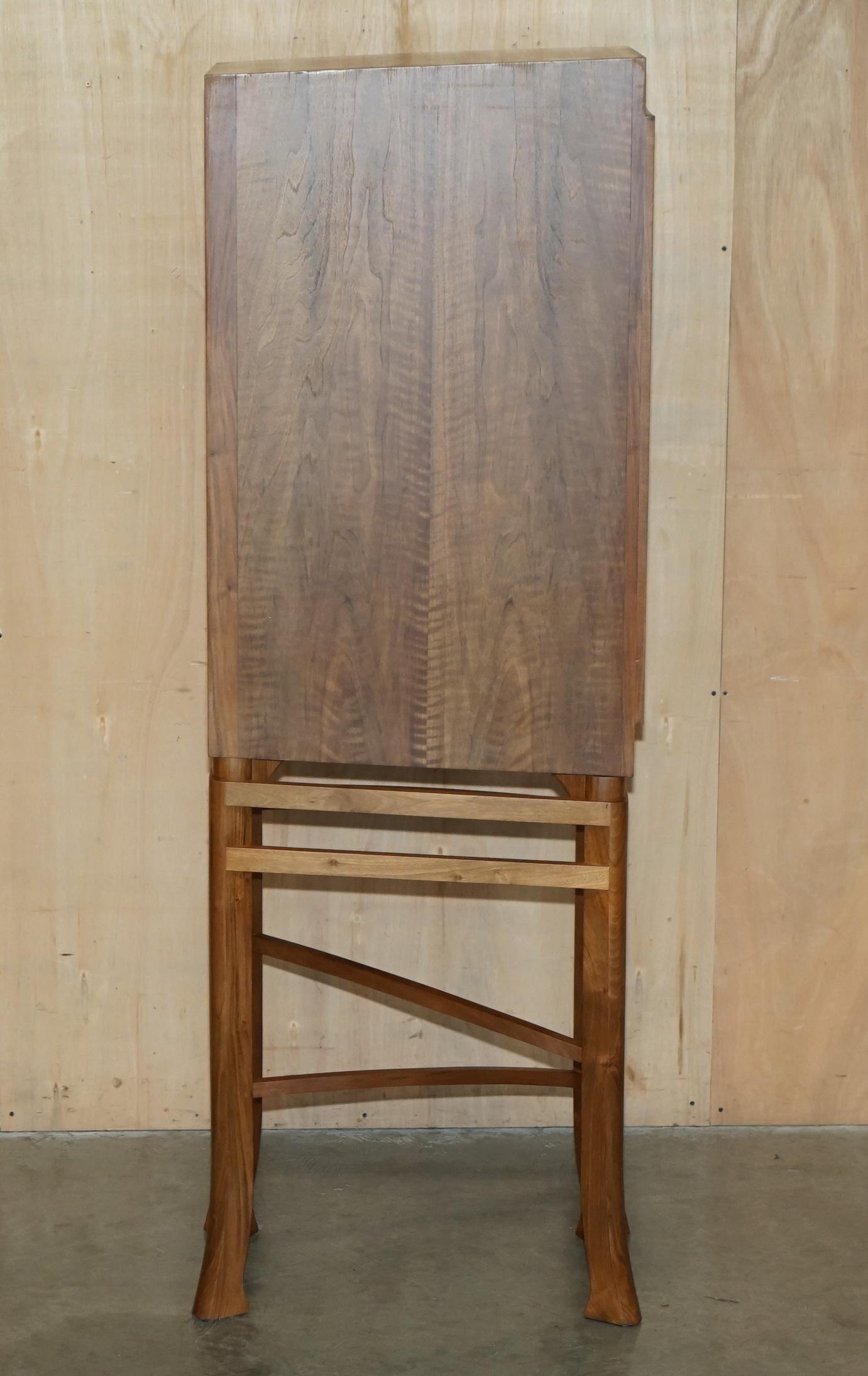 ENGLISH WALNUT DEREK ELLIOTT GLASS SHELVED DISPLAY OR DRINKS CABiNET For Sale 6