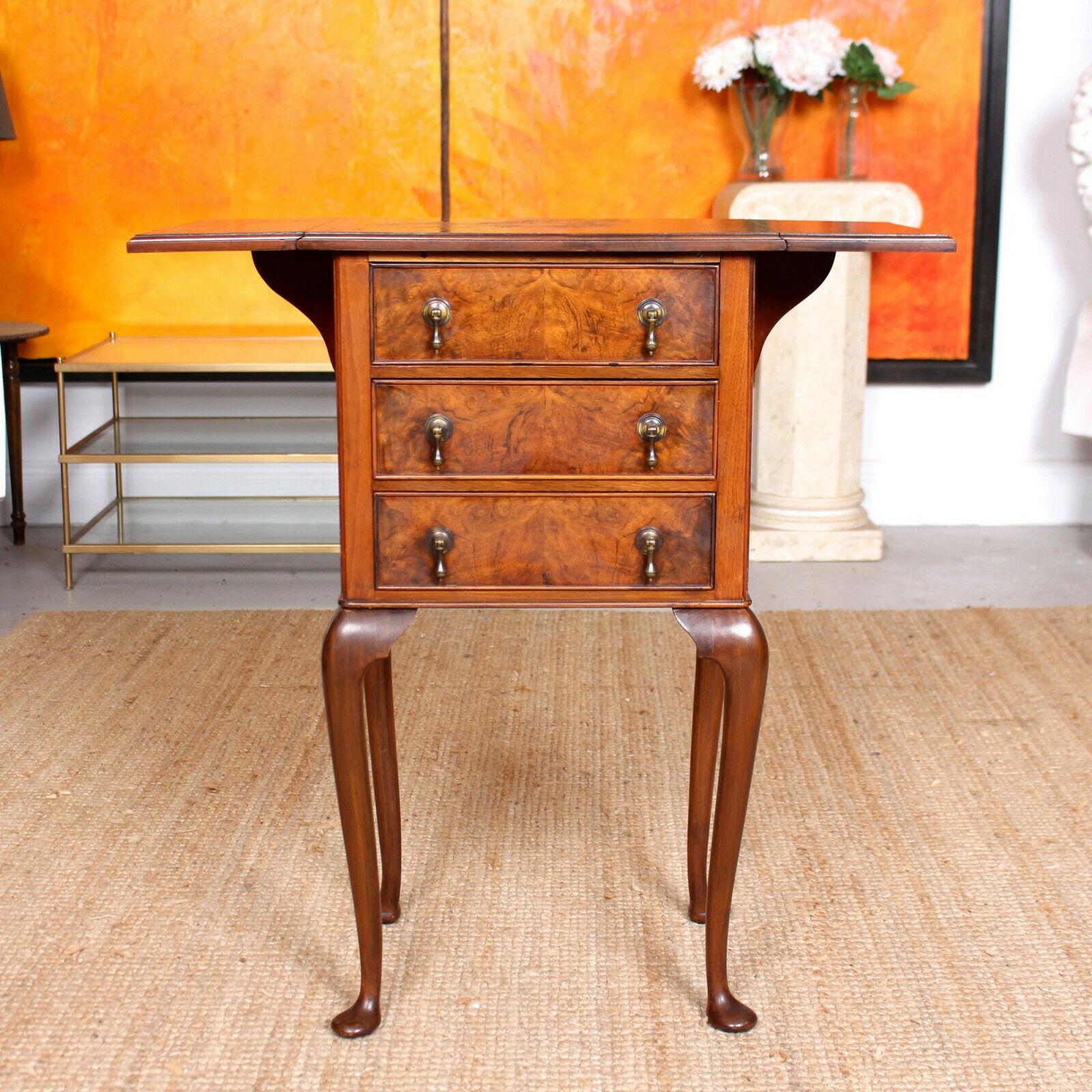 English Walnut Drop Leaf Chest of Drawers 19th, Century In Good Condition For Sale In Newcastle upon Tyne, GB