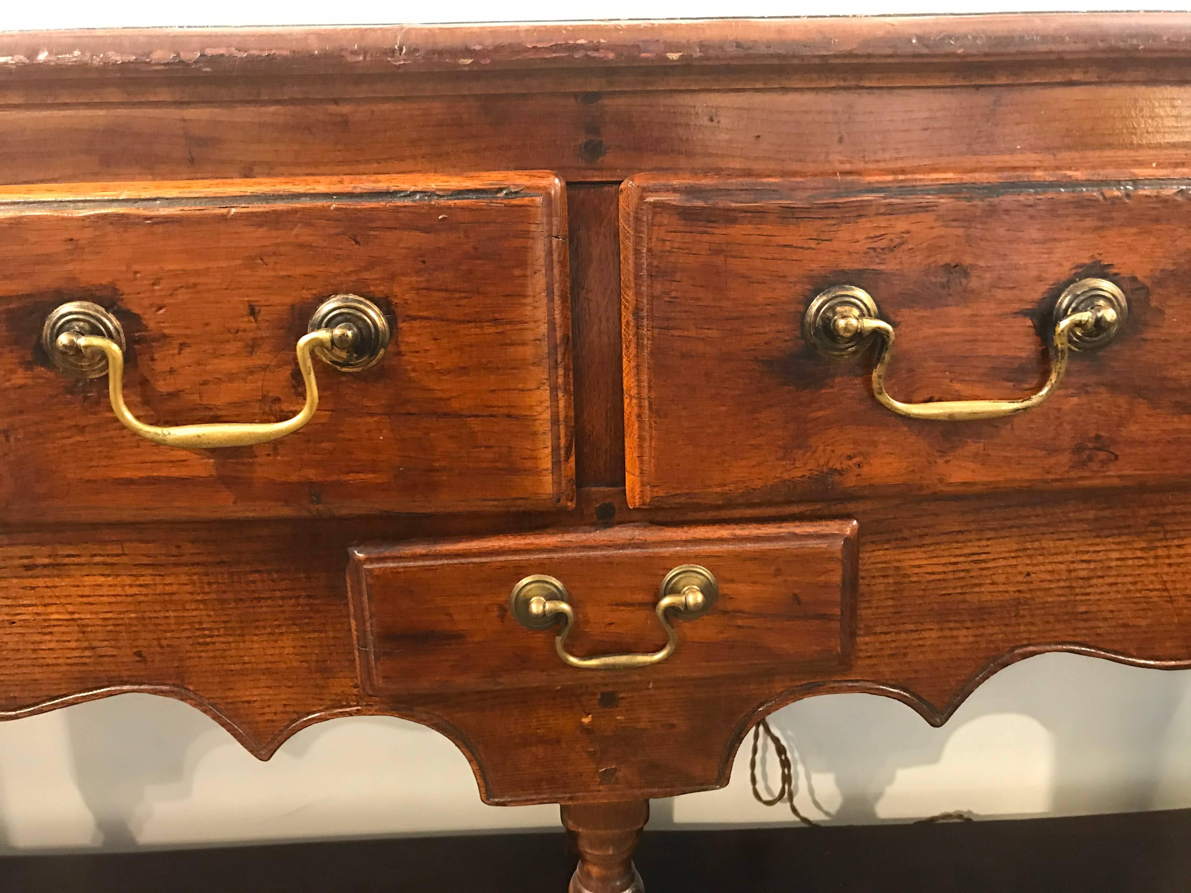 English Walnut Long Sideboard In Excellent Condition In Boston, MA