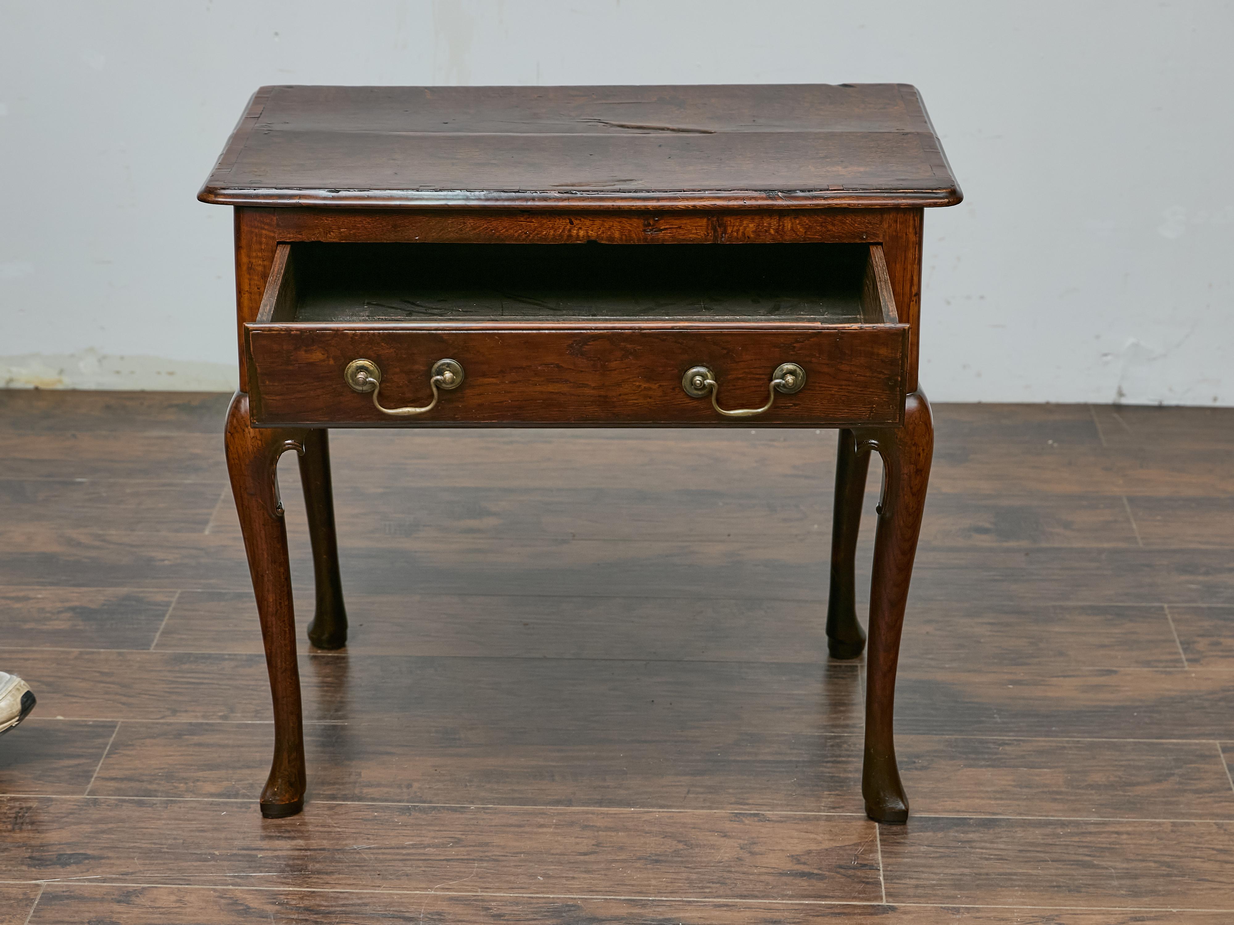 Georgian English Walnut Side Table, Circa 1800, with Drawer and Cabriole Legs For Sale