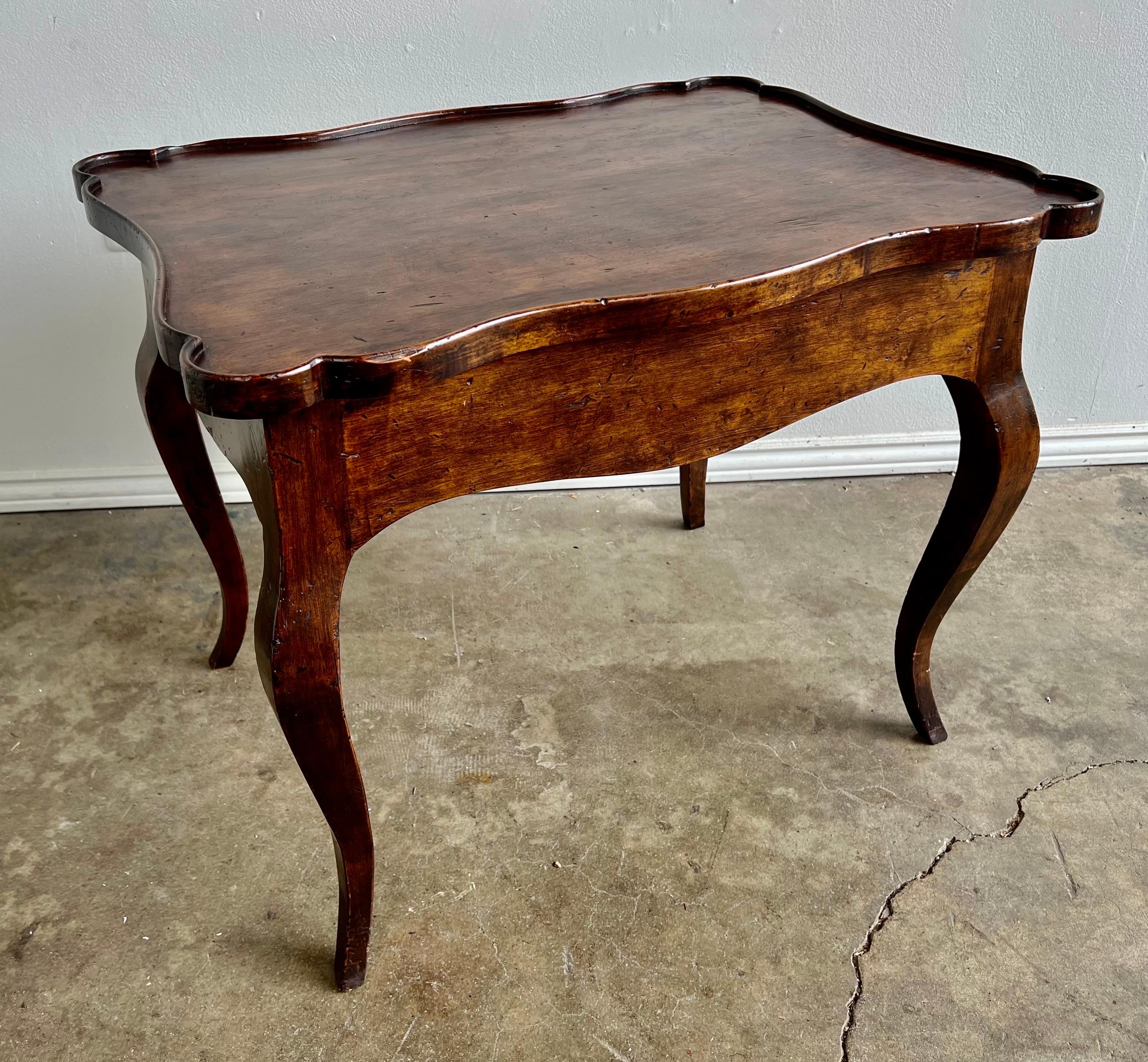 English Walnut Tea Table, circa 1940s For Sale 6