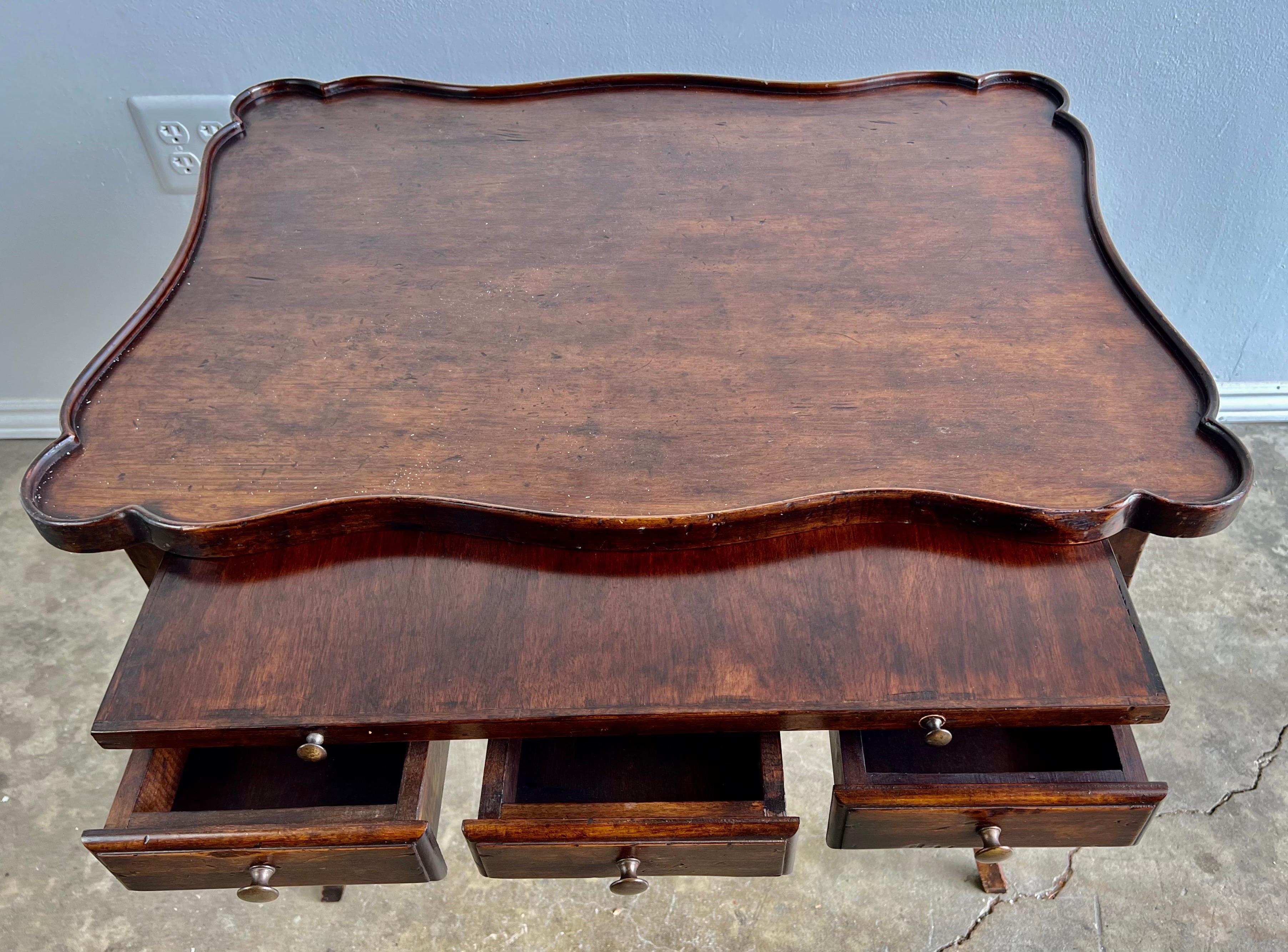 English Walnut Tea Table, circa 1940s For Sale 2