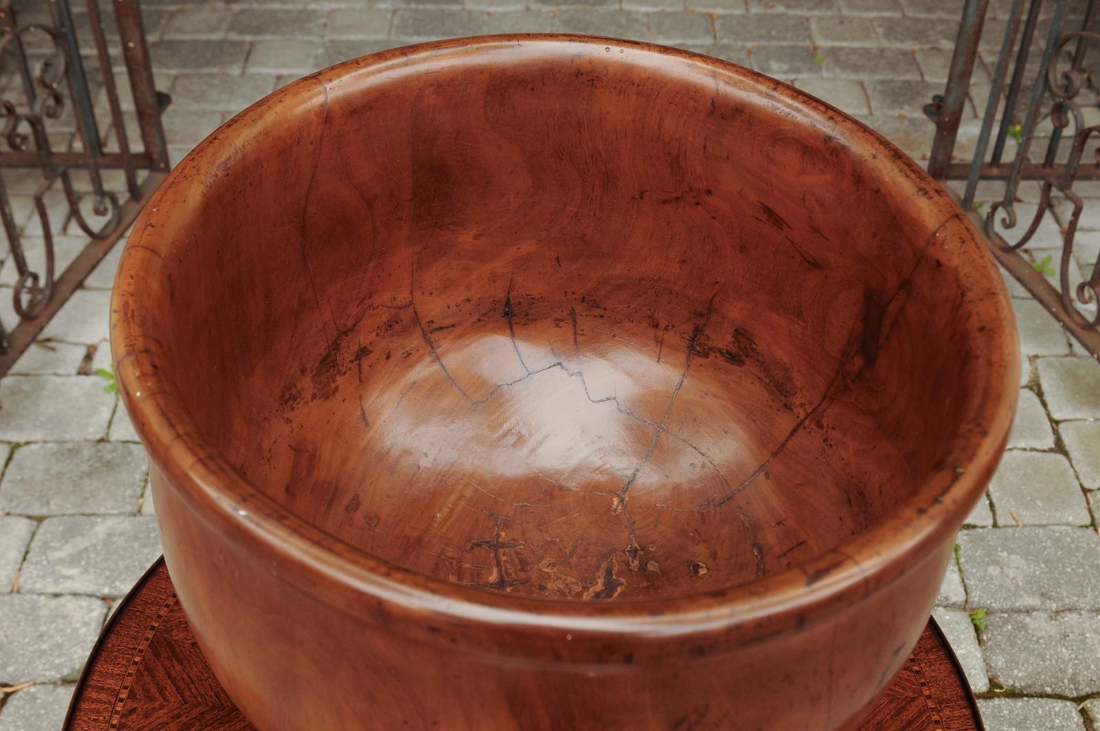 19th Century English Walnut Treenware Bowl Resting on Turned Pedestal, circa 1880