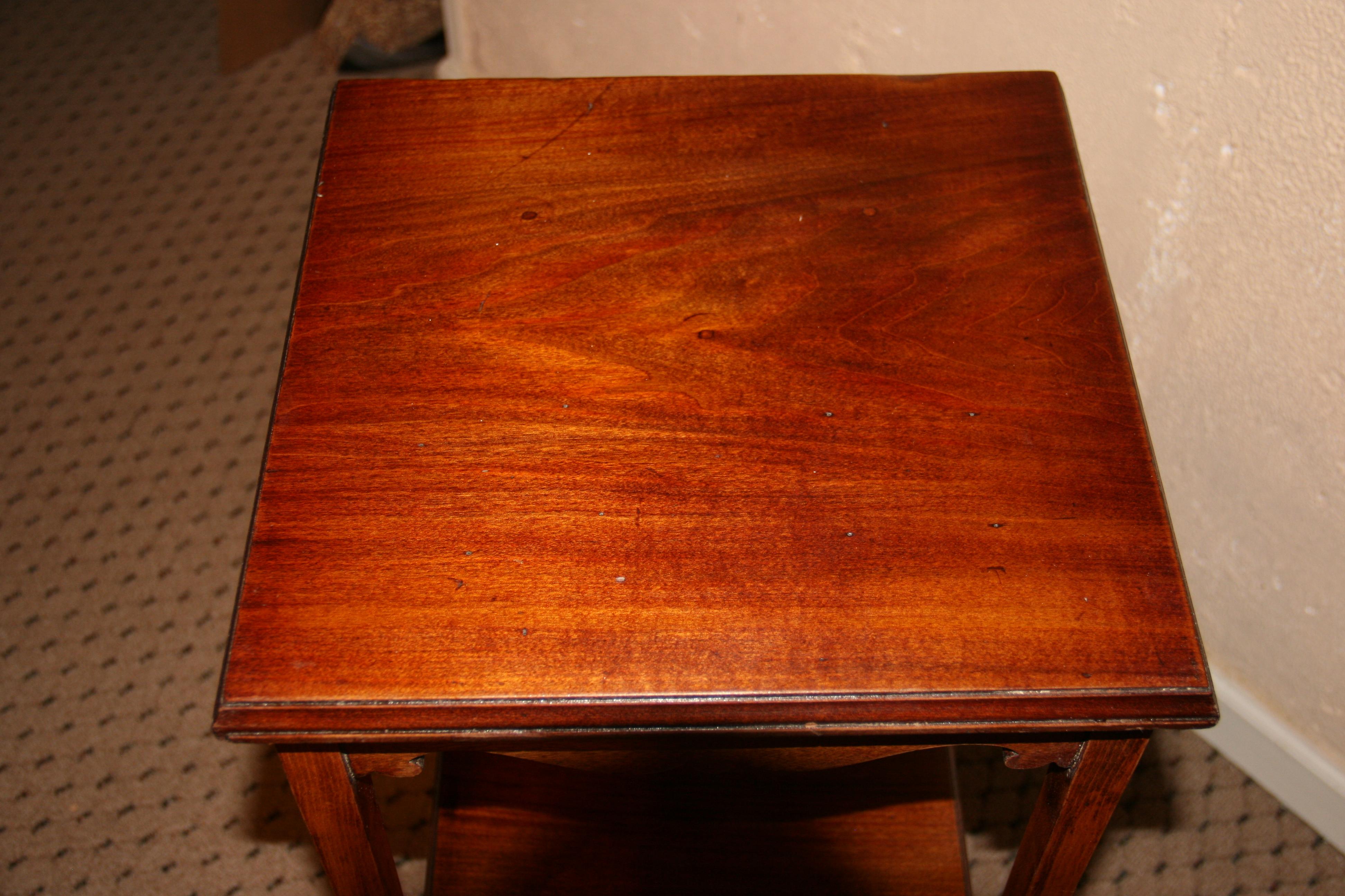 English Walnut Two Level Scalloped  Spider Leg Table / Pedestal 1920's In Good Condition For Sale In Douglas Manor, NY