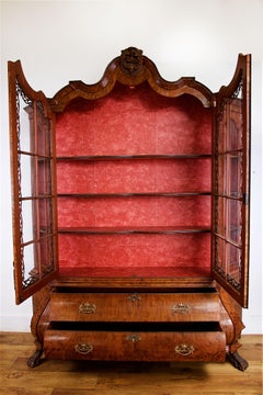 English Walnut Veneered china cabinet in the 18th century Dutch style
