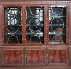 English Wardrobe Showcase 'Vitrine' 20th Century in Mahogany Wood