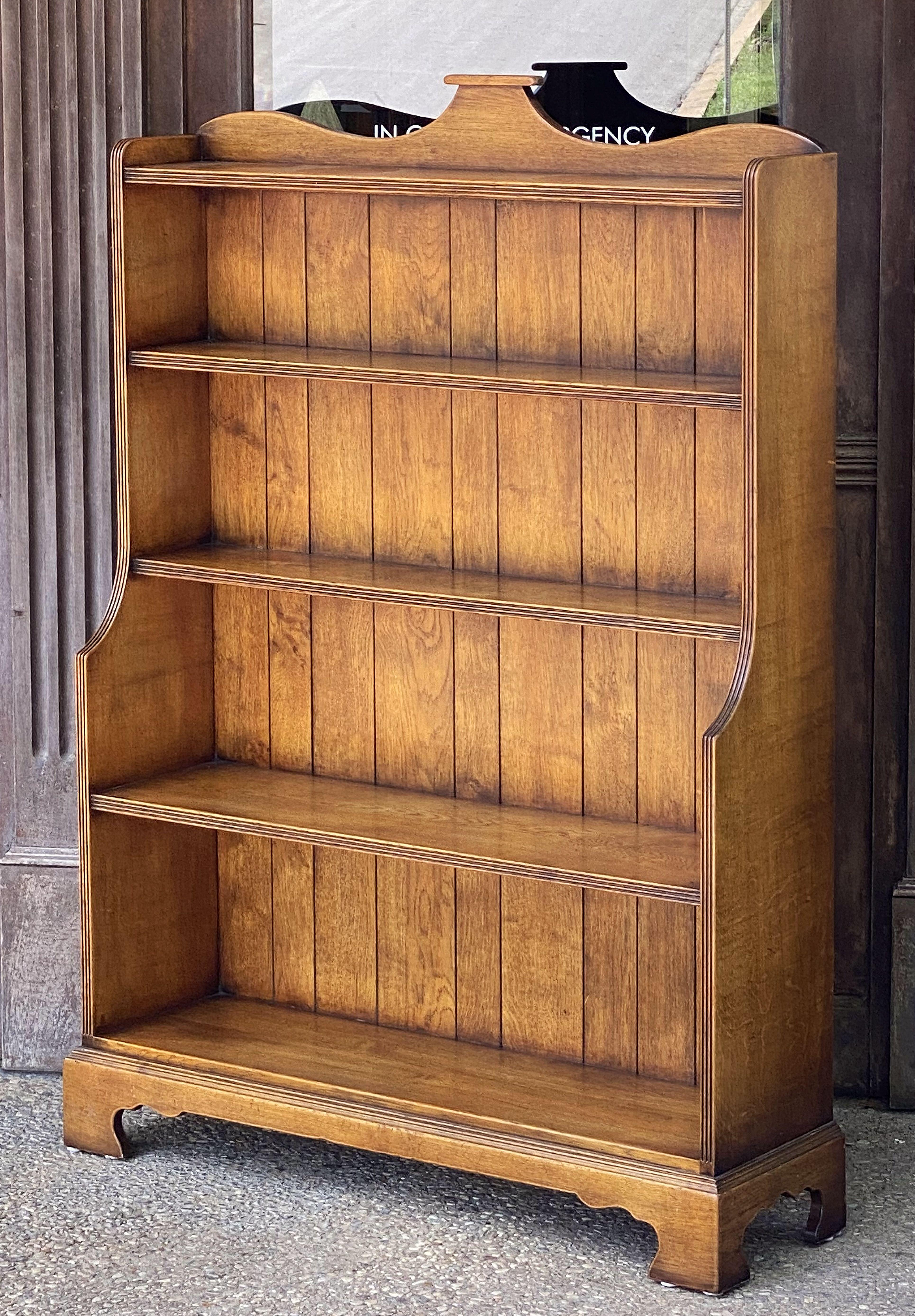 English Waterfall Style Open Bookcase with Five Shelves of Oak 7