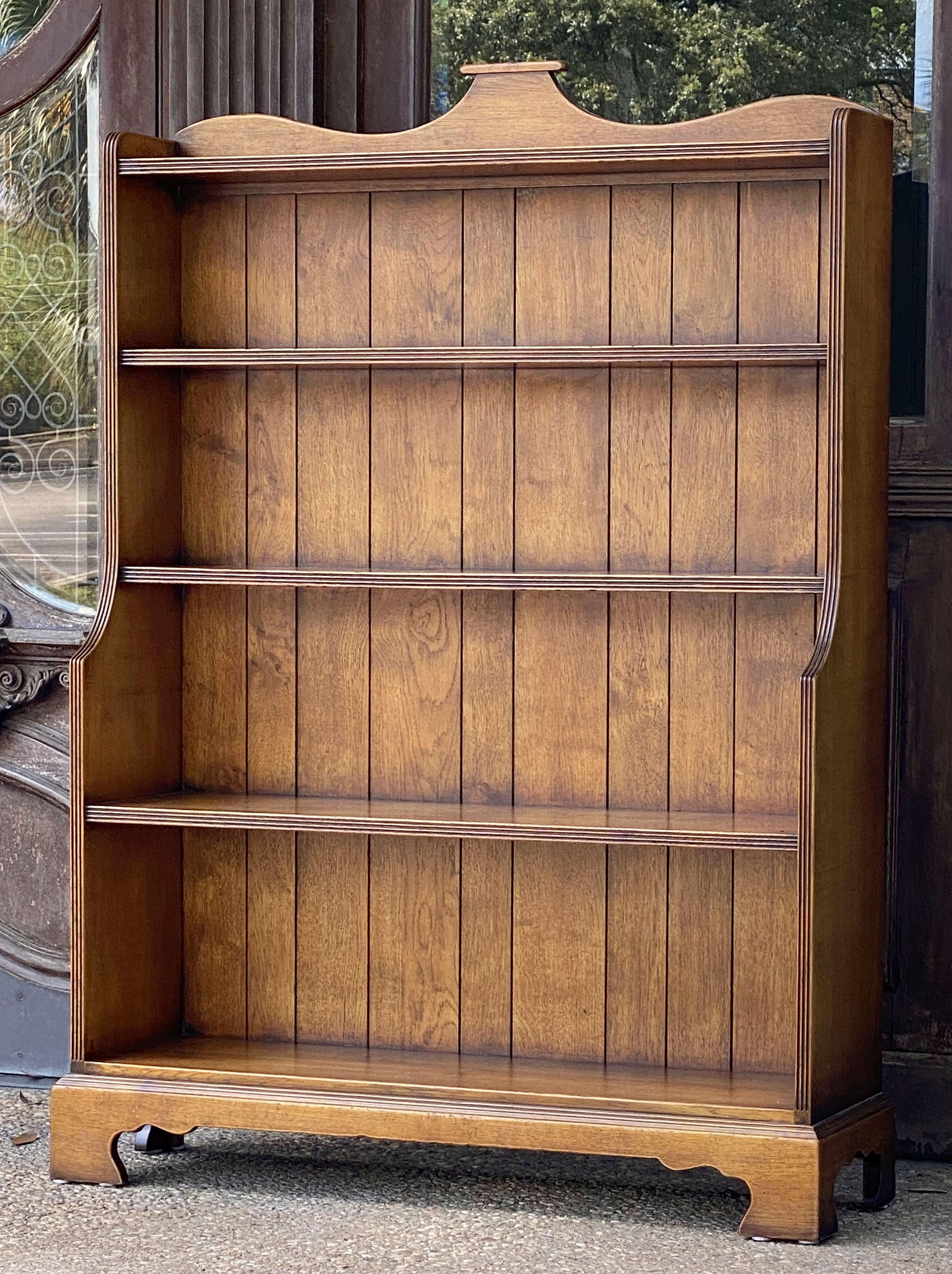 English Waterfall Style Open Bookcase with Five Shelves of Oak 2