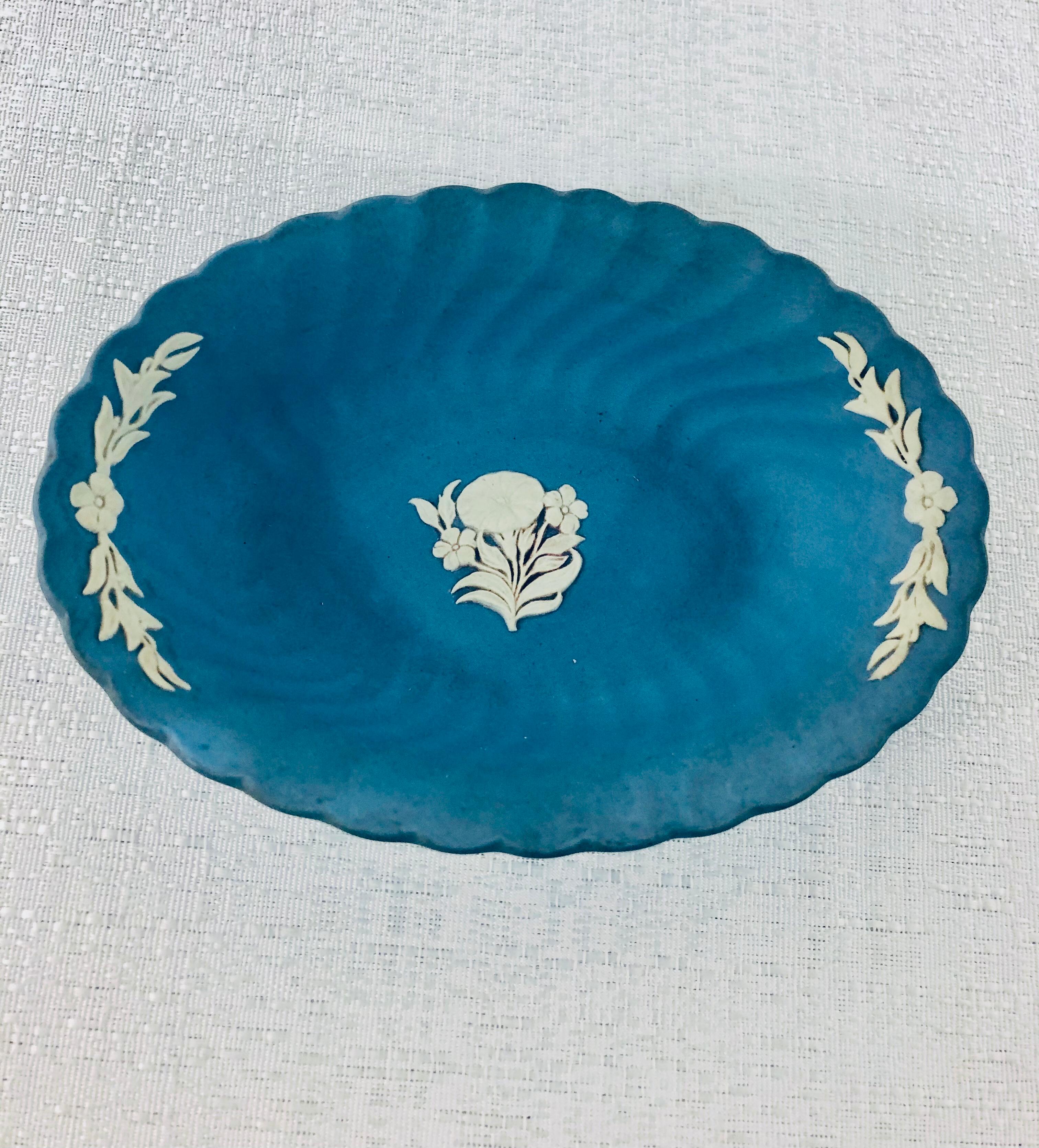 English Wedgwood Blue Jasperware Decorative Small Plates, Set of 6 In Good Condition In Plainview, NY