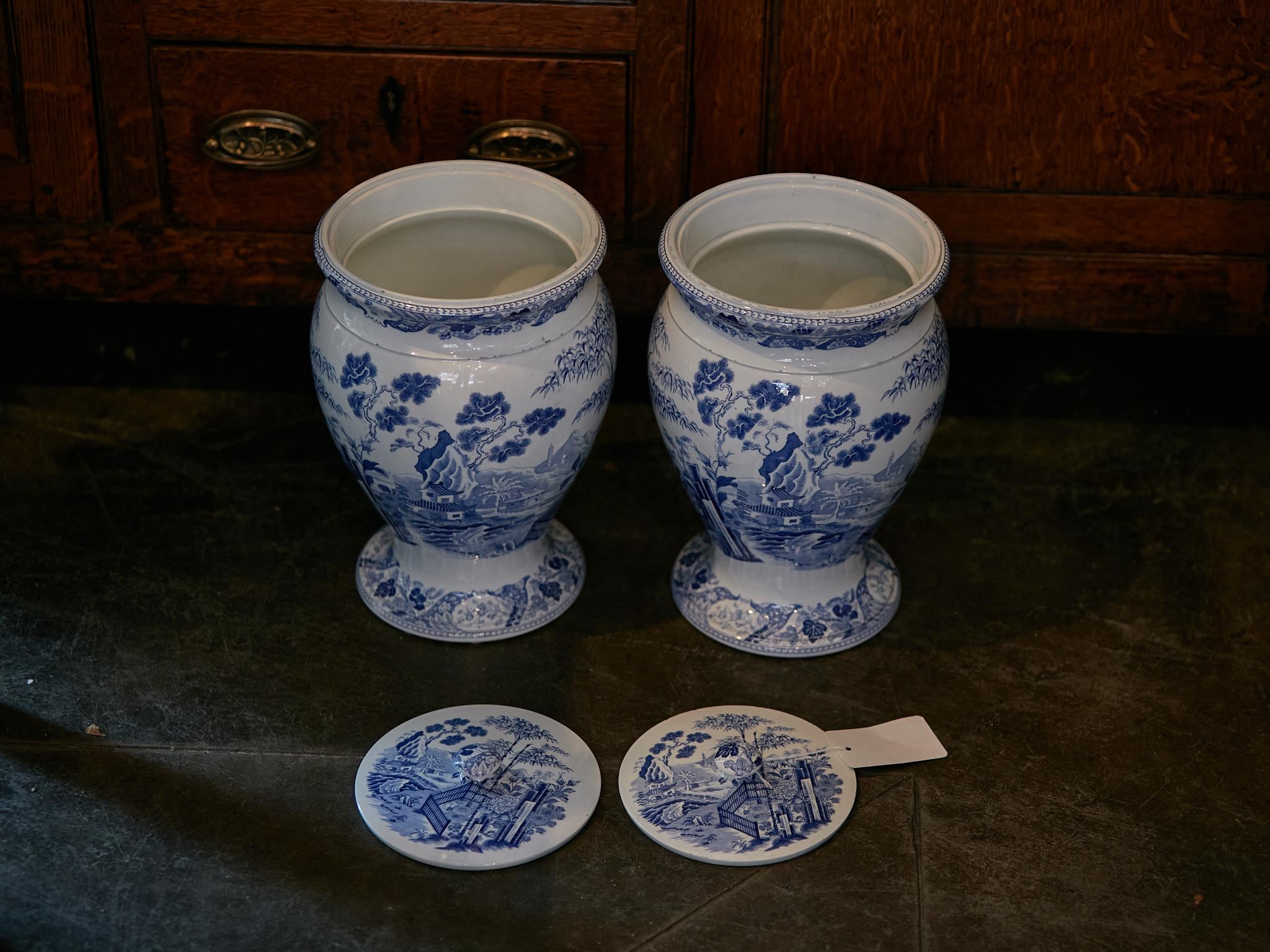 English Wedgwood Blue Palissade Lidded Urns with Chinoiserie Gardens, a Pair 4