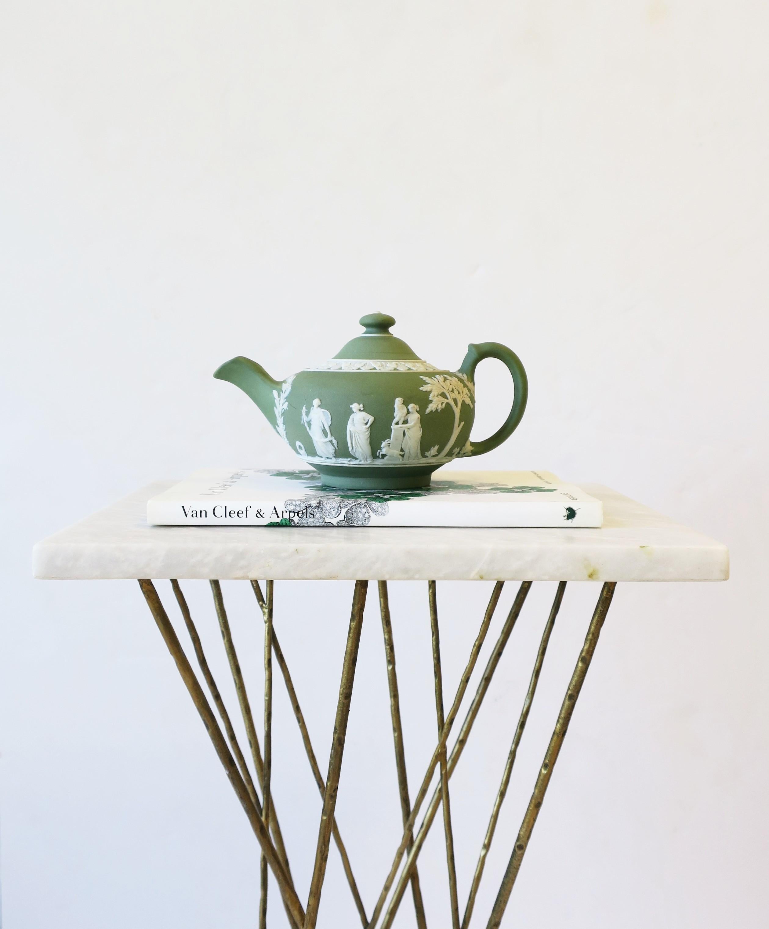 wedgwood queensware teapot