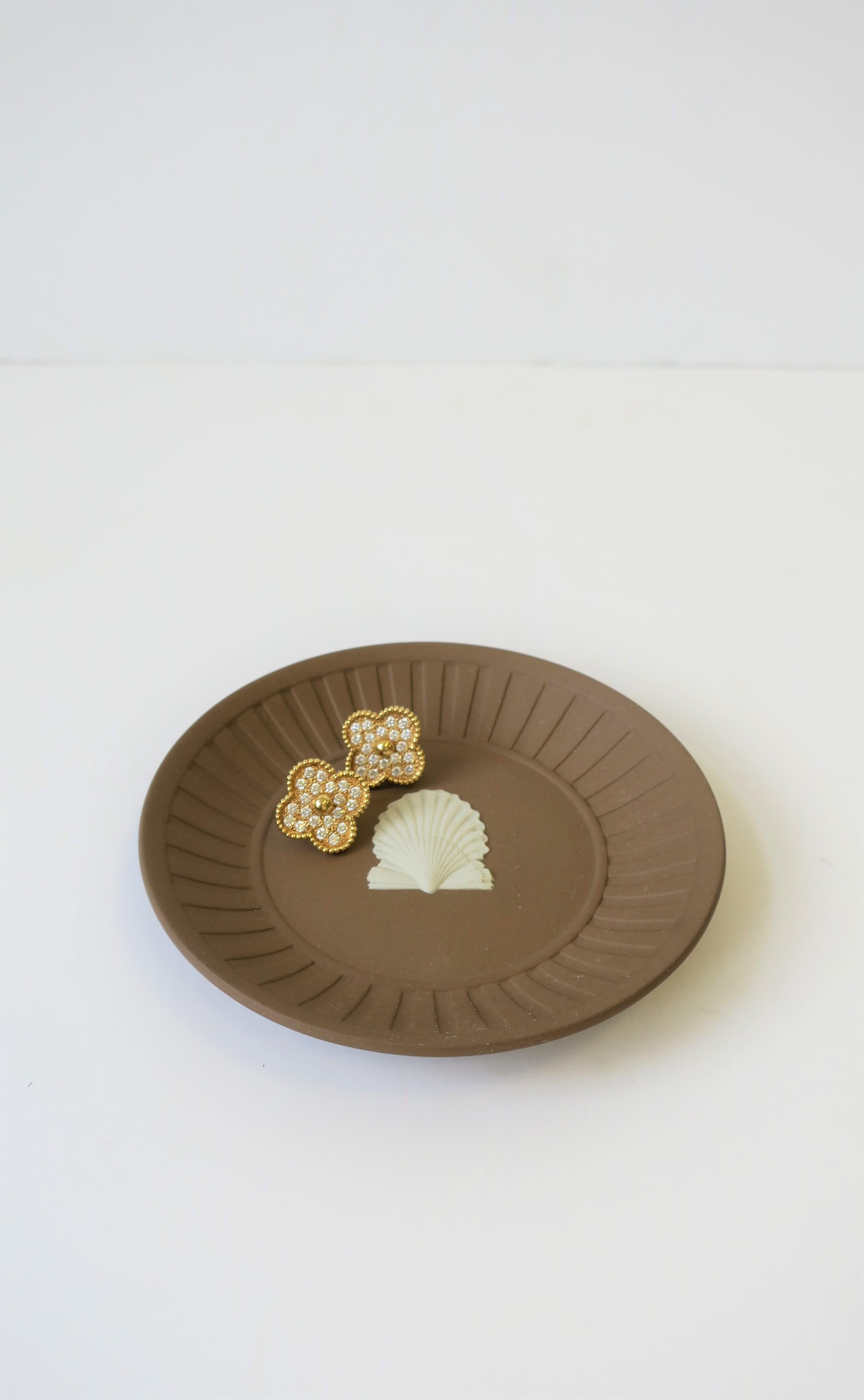 English Wedgwood Matte Jasperware Dish with Oyster Seashell Design 1