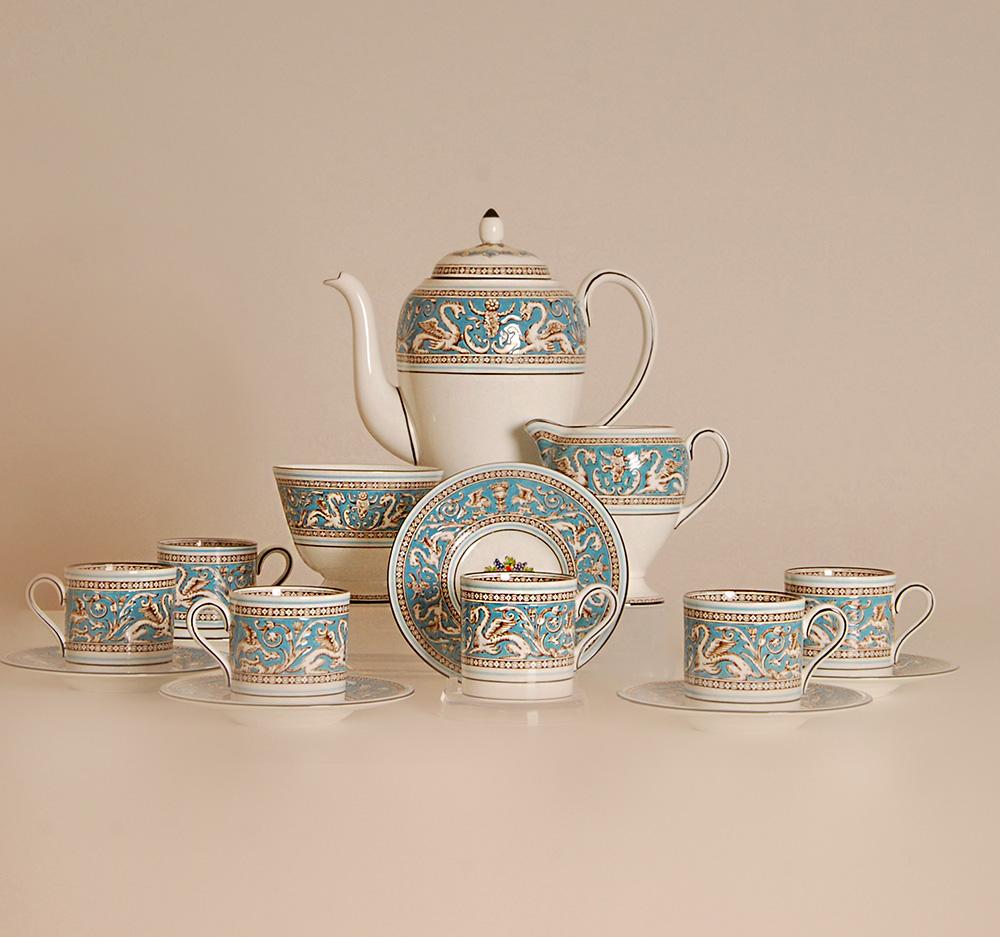 Englisches Wedgwood Teeservice Etruskisches Reich Knochenporzellan Porzellan Türkis 15 Stück im Angebot 6