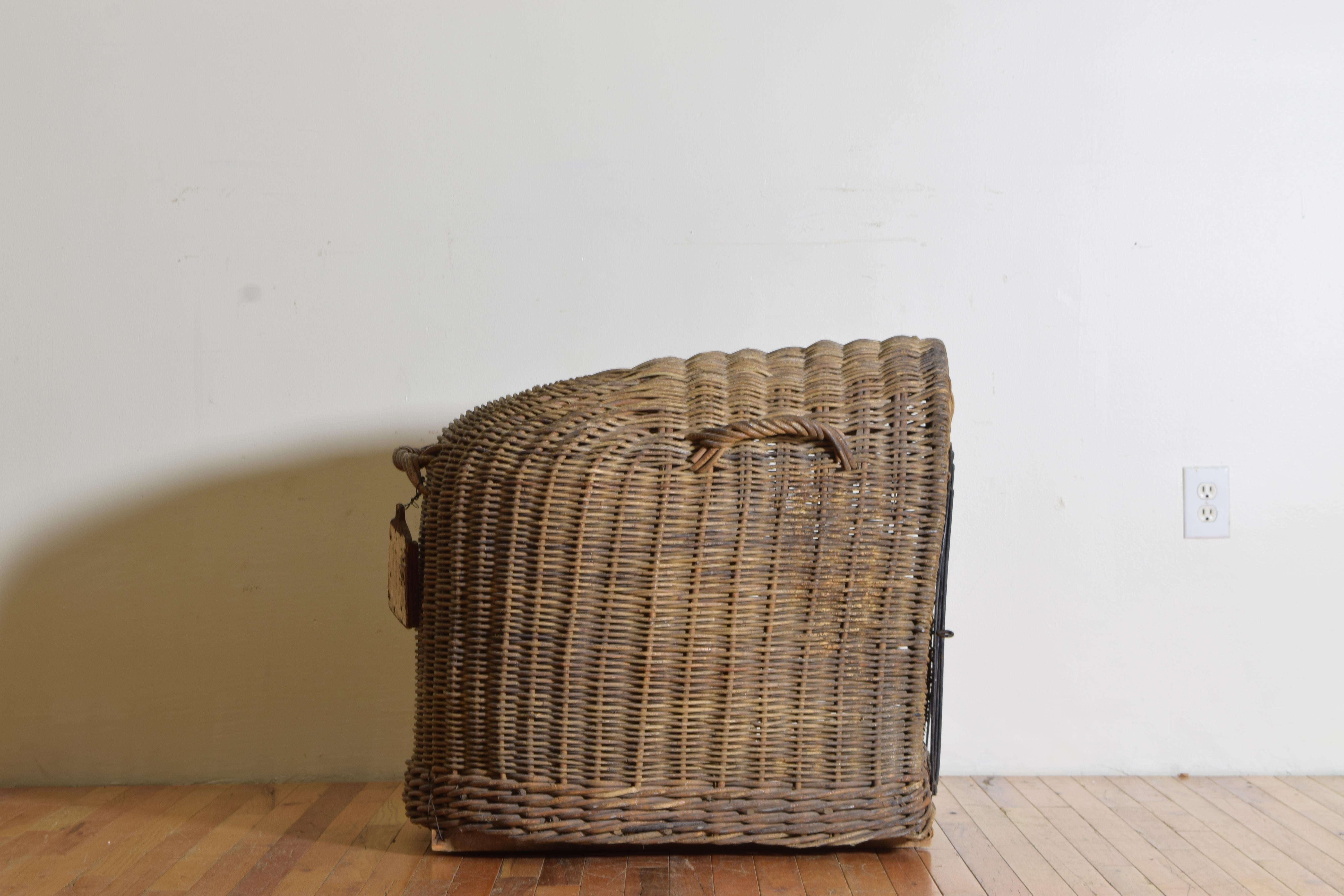 Late Victorian English Wicker Dog Kennel Crate For Sale