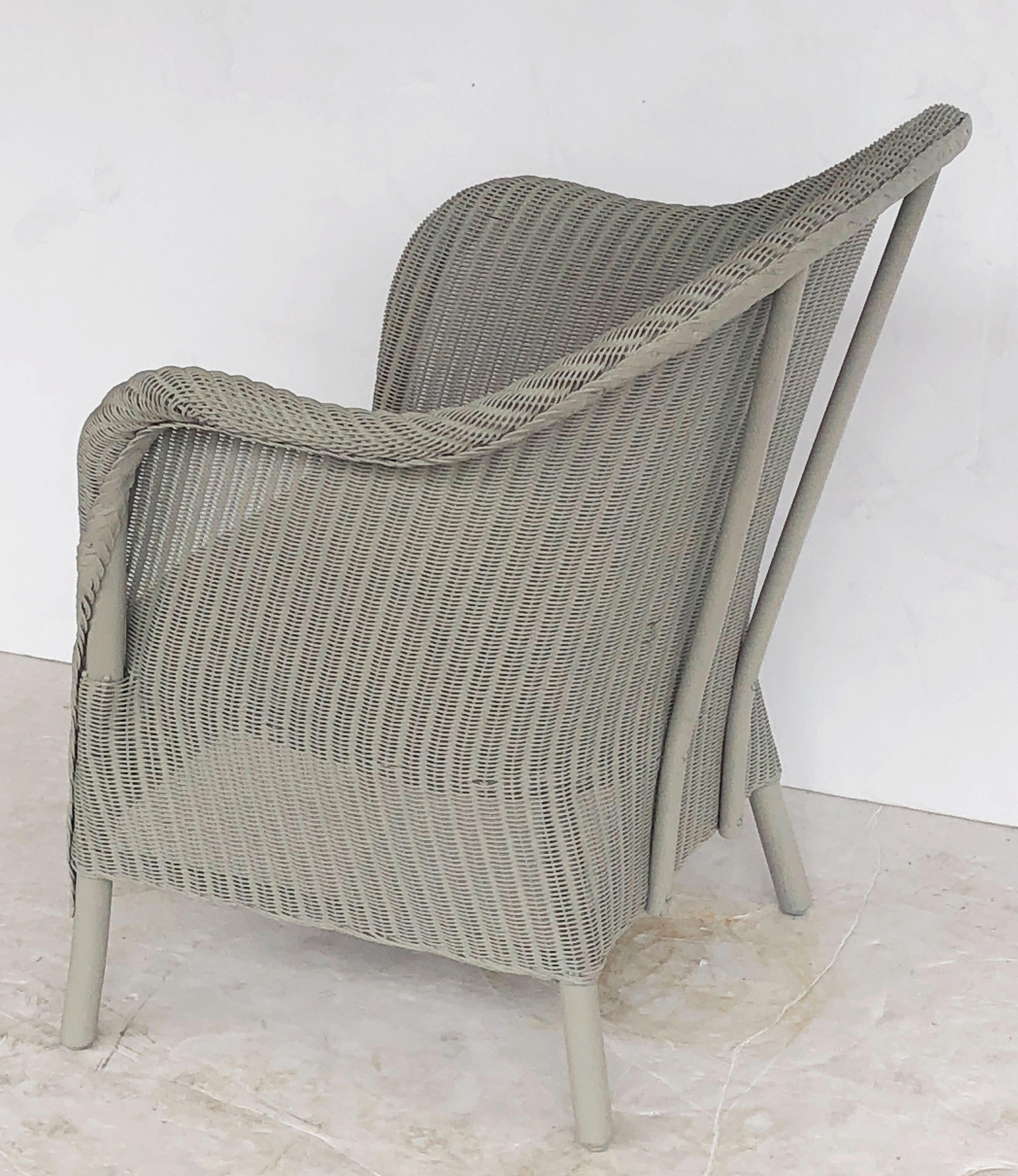 English Wicker Garden or Lounge Chair by Lloyd Loom 1