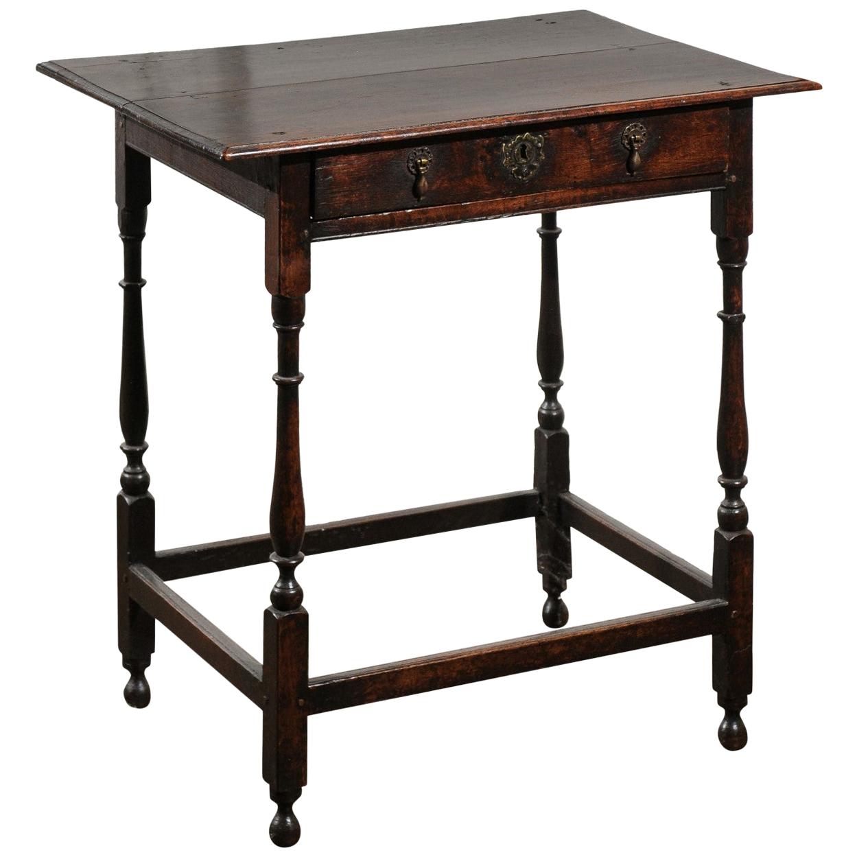 English William and Mary 1700s Oak Side Table with Drawer and Turned Legs