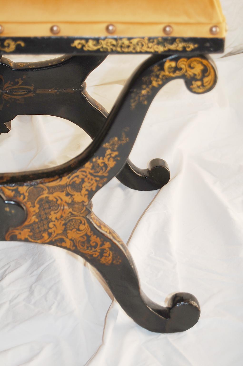 English William IV Black Lacquered X Frame Stool with Original Gold Decoration In Good Condition For Sale In Wells, ME