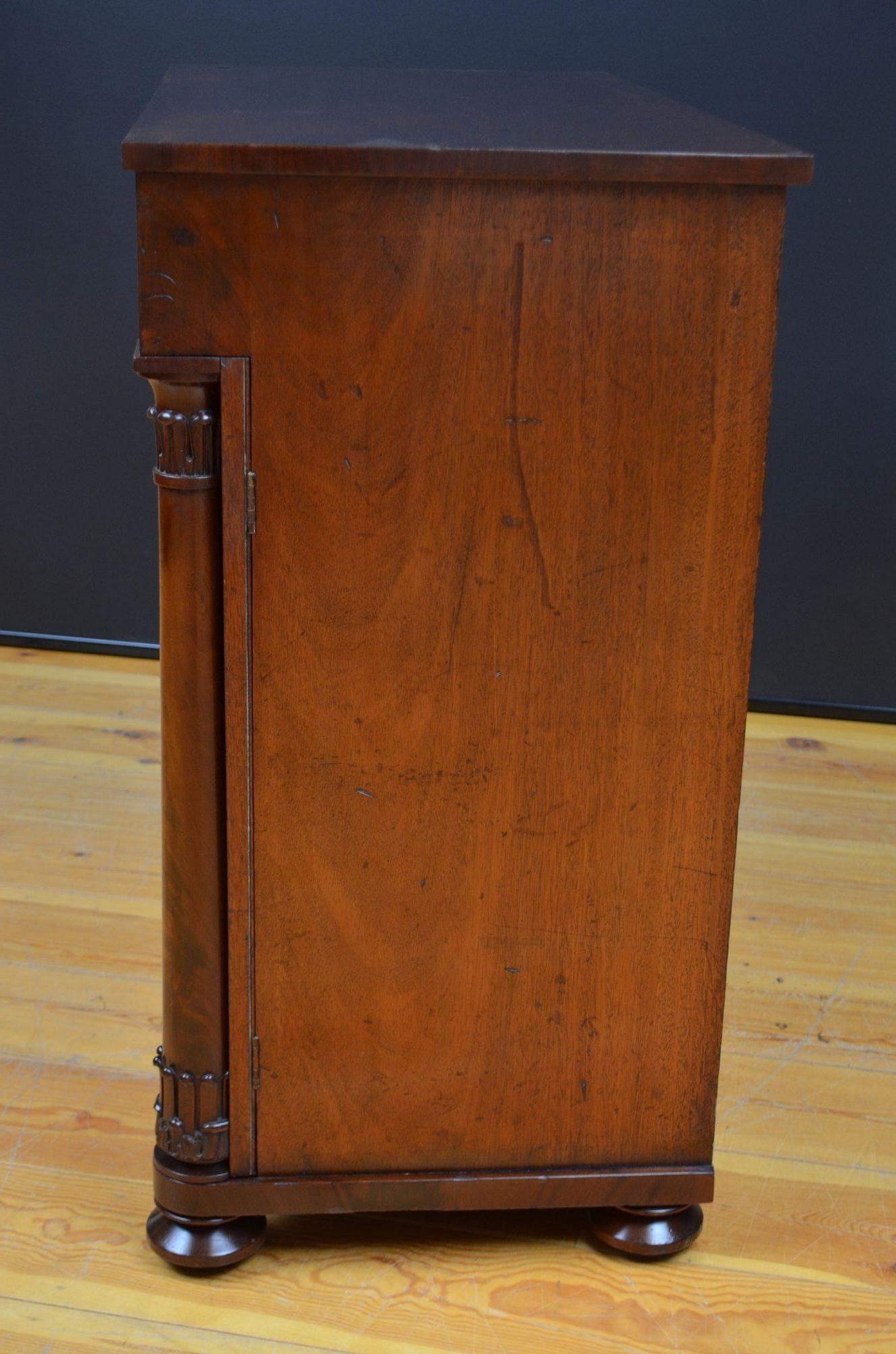 English William IV Chiffonier Sideboard in Mahogany 10
