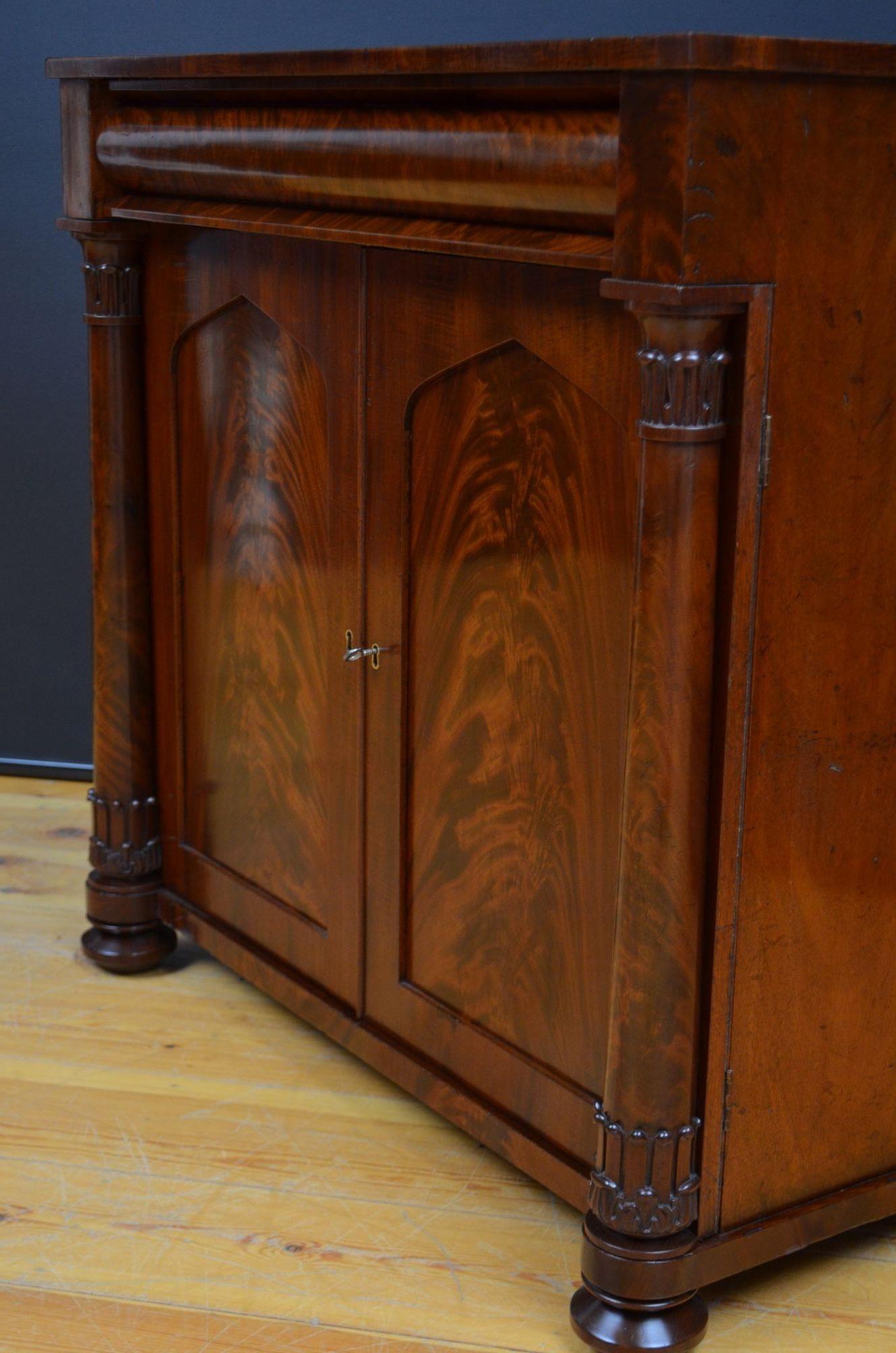 English William IV Chiffonier Sideboard in Mahogany 5