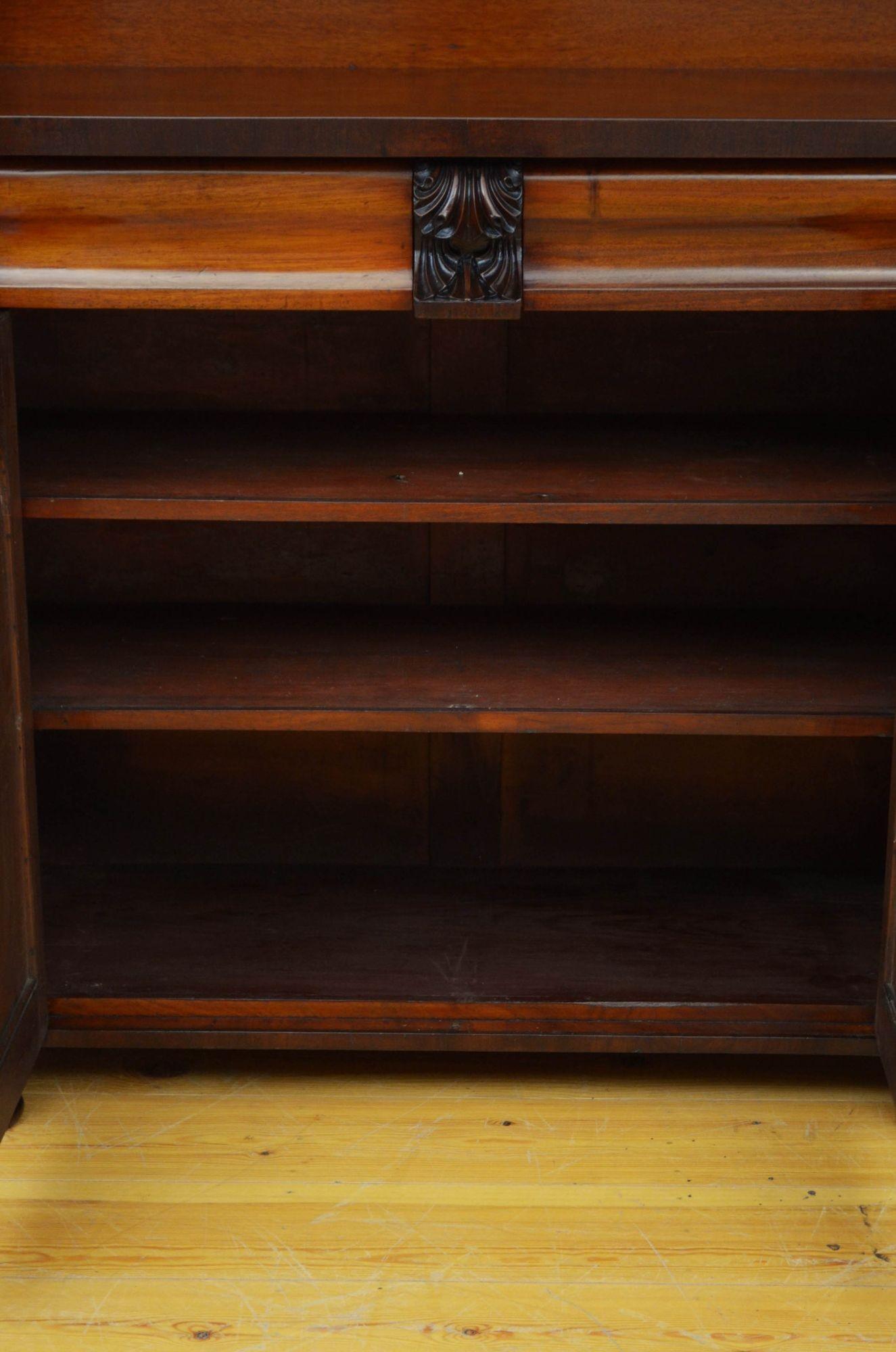 English William IV Mahogany Chiffonier c1830 For Sale 6
