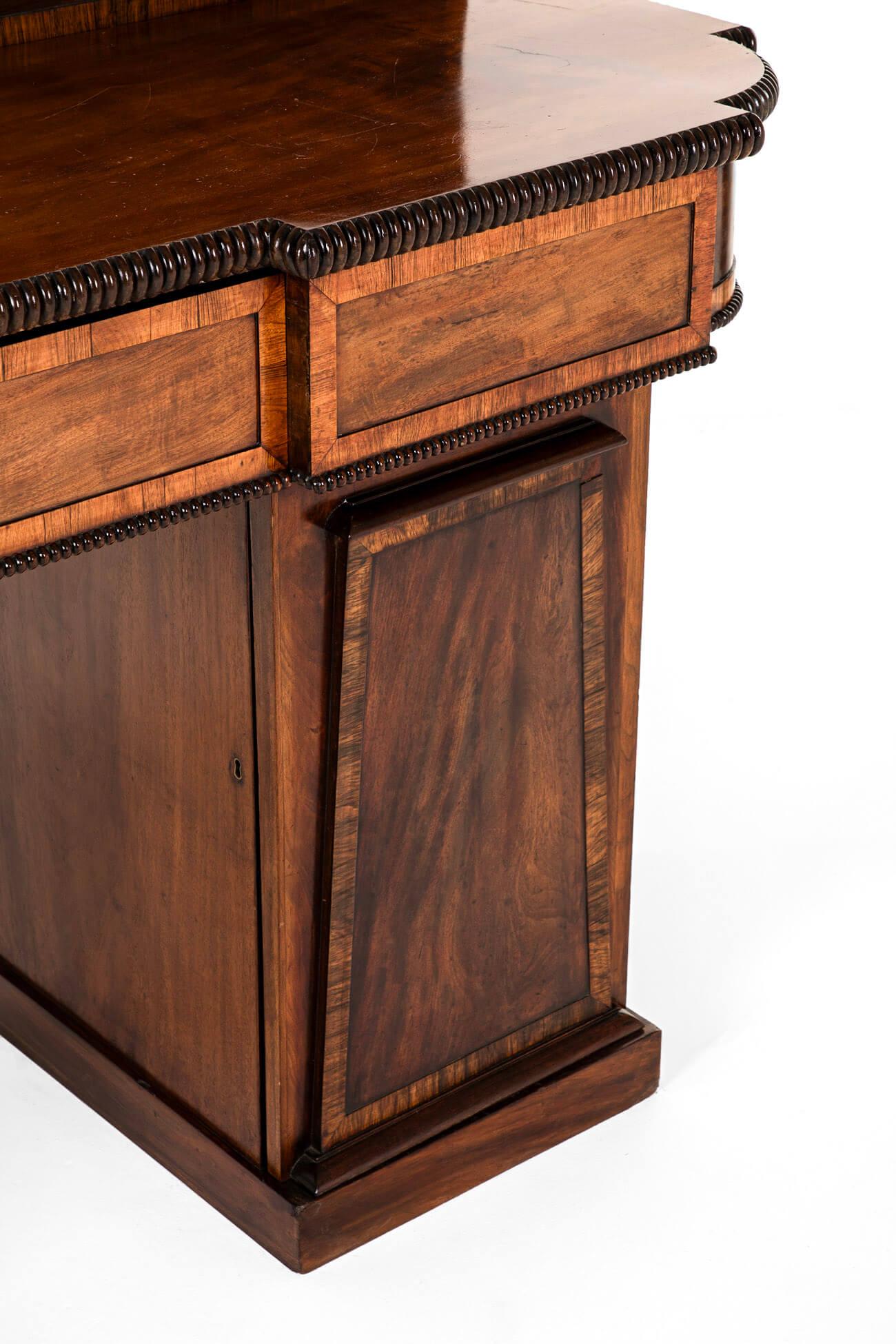 English William IV Mahogany Serving Table For Sale 2