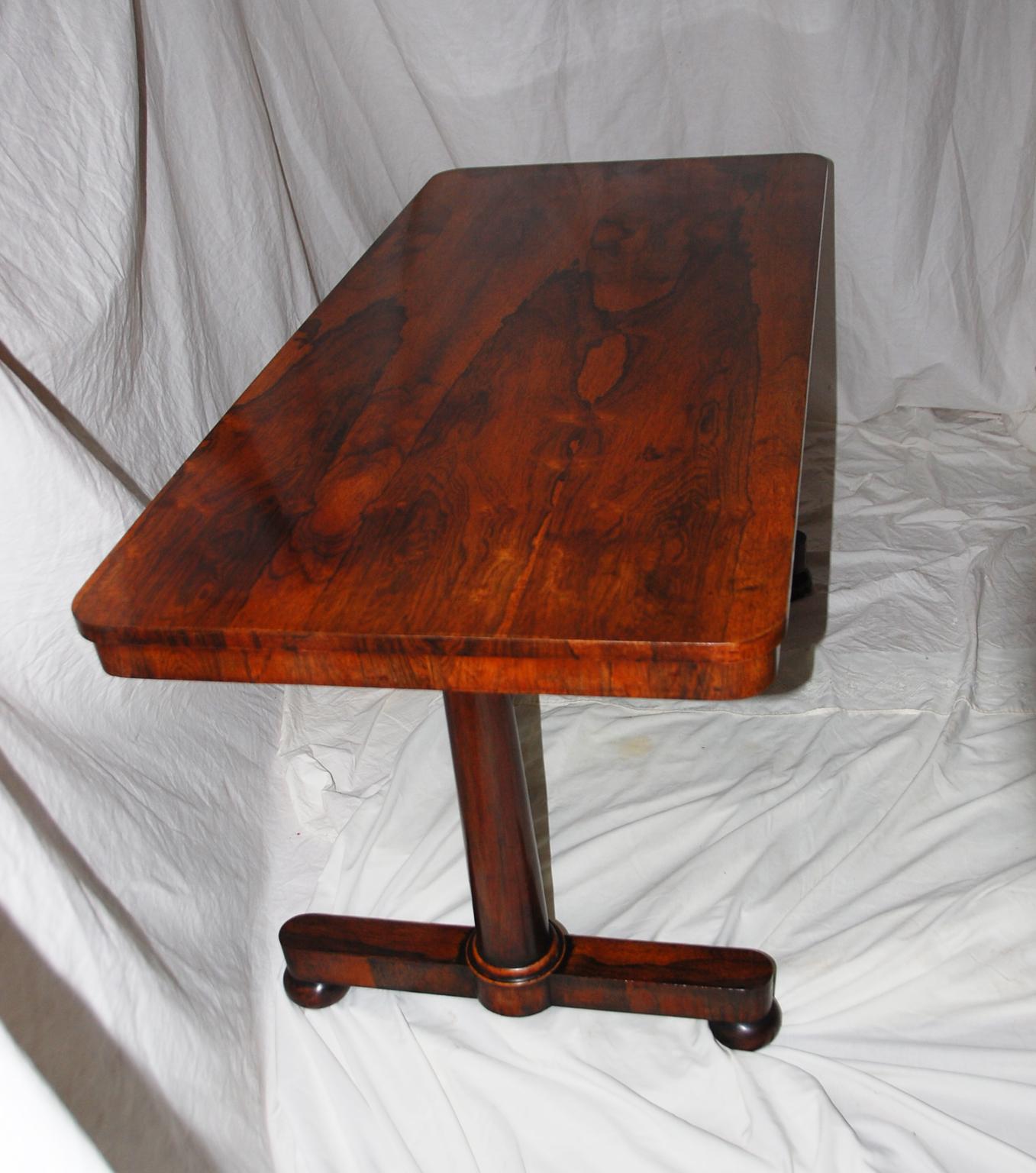 English William IV Period Rosewood Library Table with Pedestal Ends In Good Condition In Wells, ME