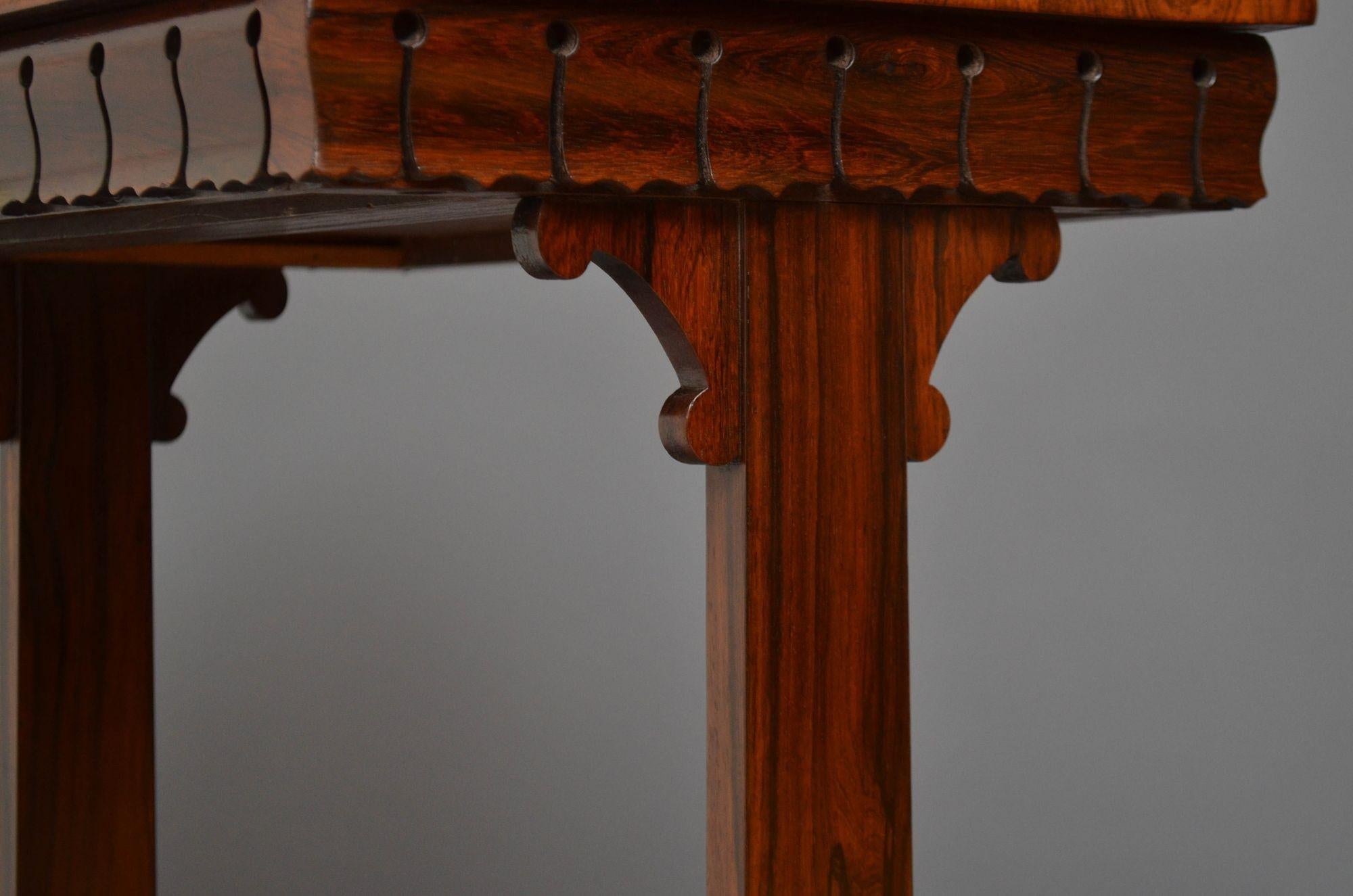 Table d'appoint anglaise William IV en bois de rose en vente 4