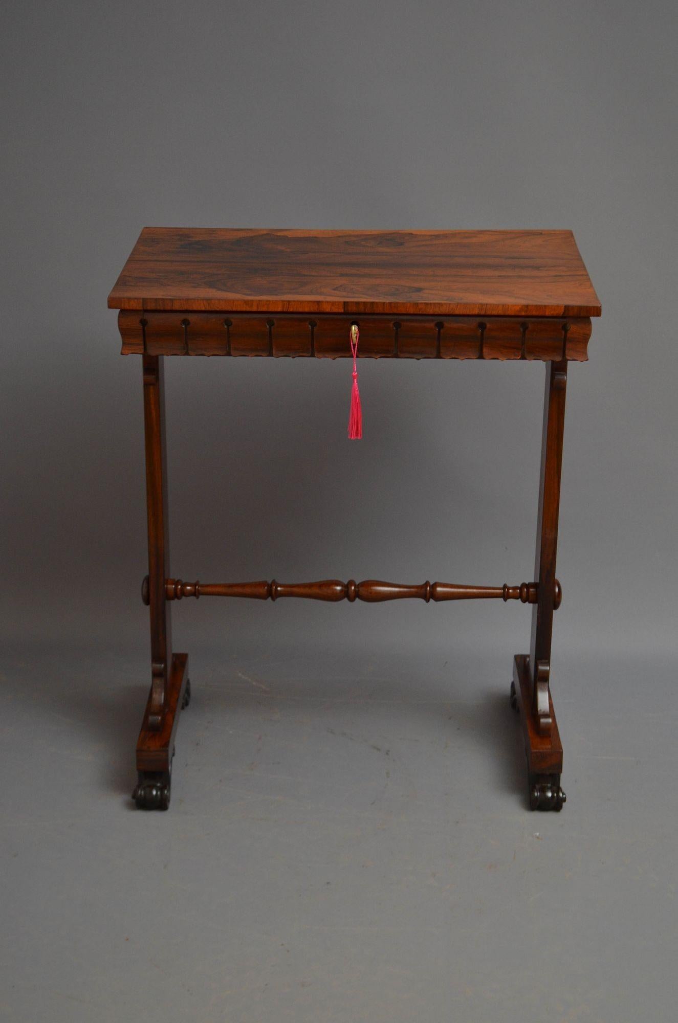Table d'appoint anglaise William IV en bois de rose en vente 13