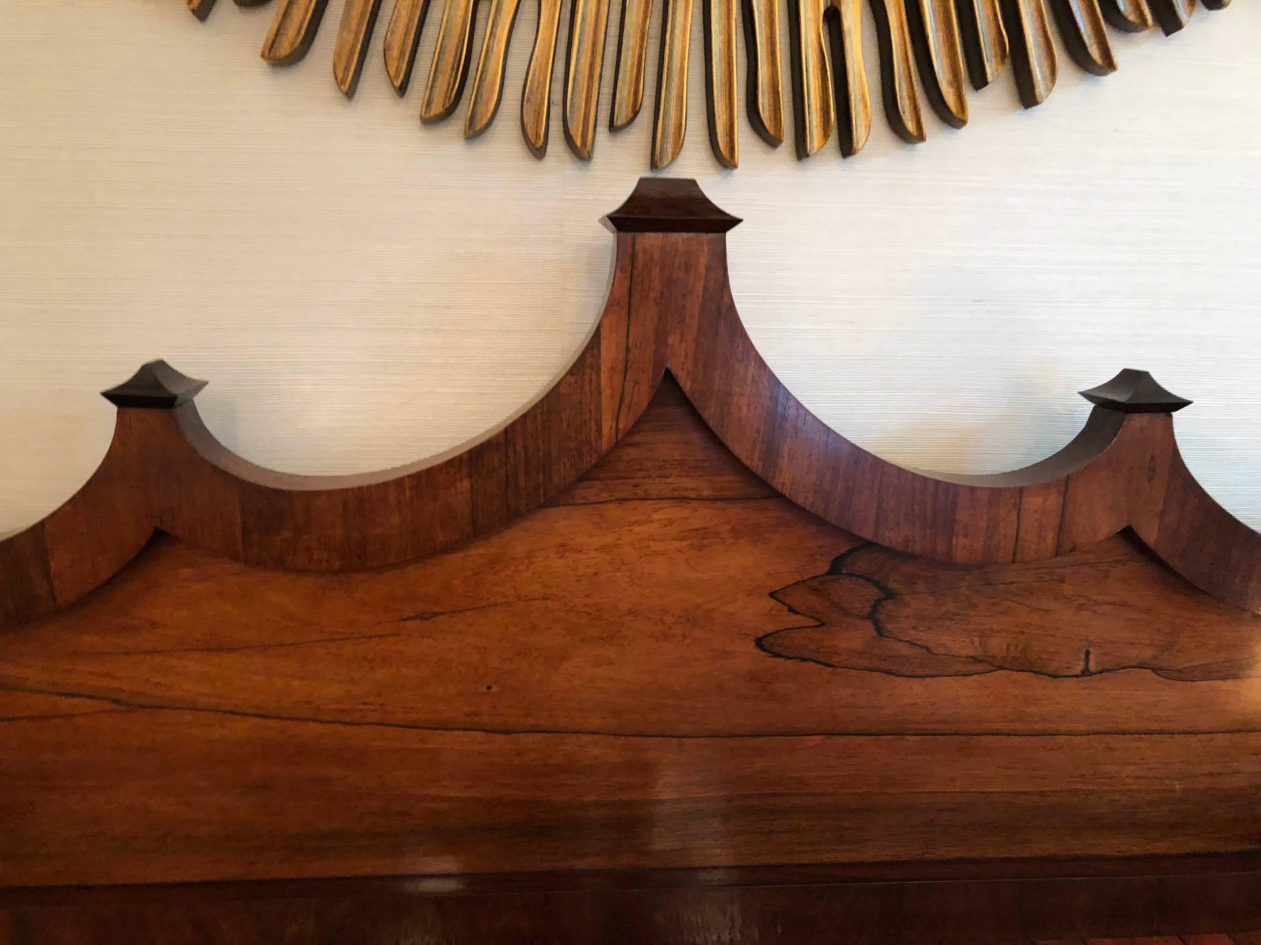Mid-19th Century English William IV Rosewood Sideboard For Sale