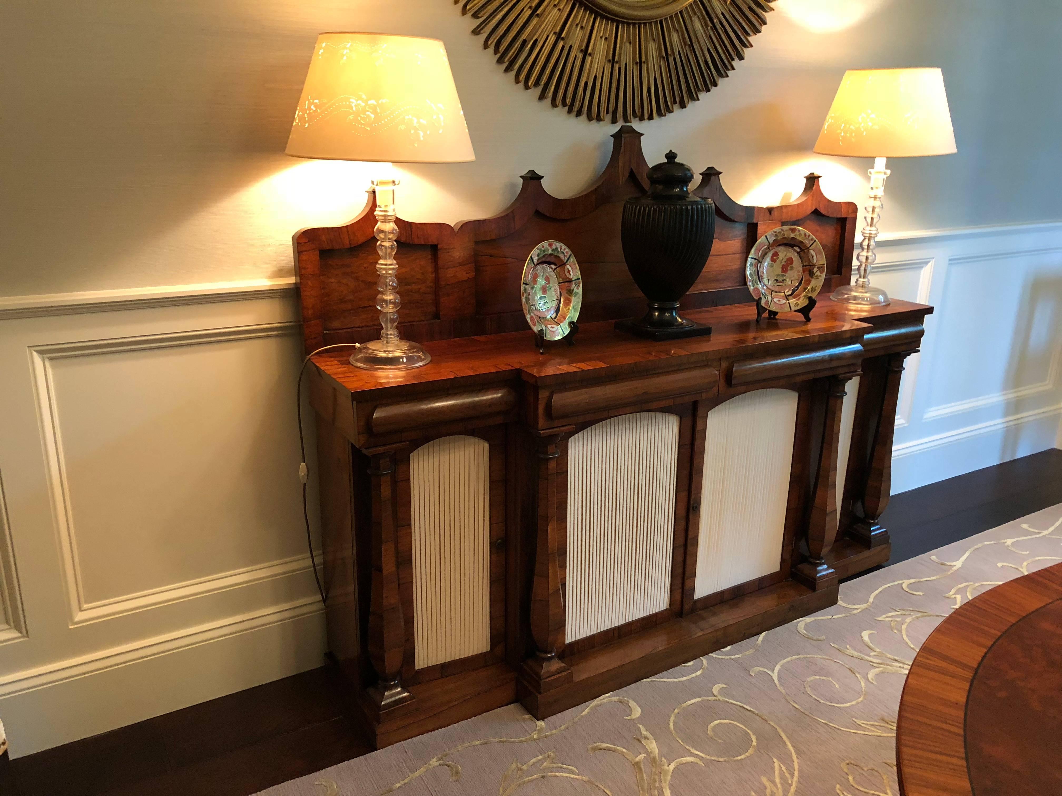 English William IV Rosewood Sideboard For Sale 3
